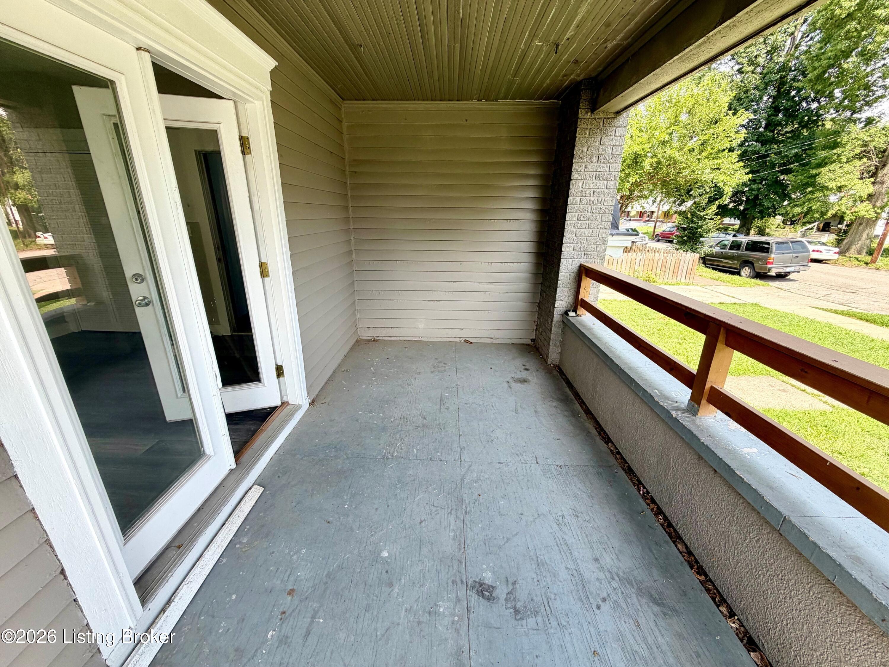 3204 W Kentucky St 2 Property Photo 8