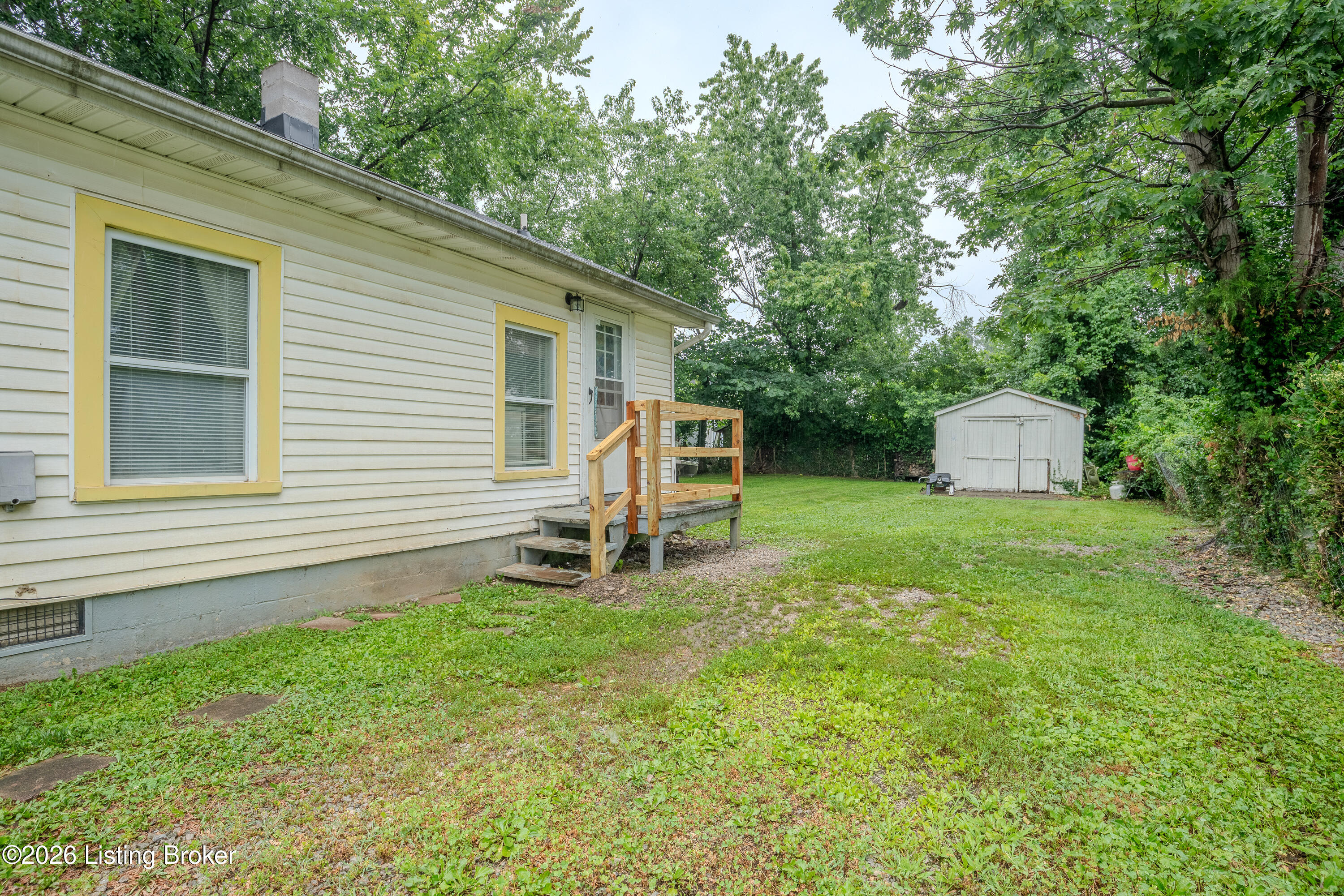 206 Fourth Ave Property Photo 14