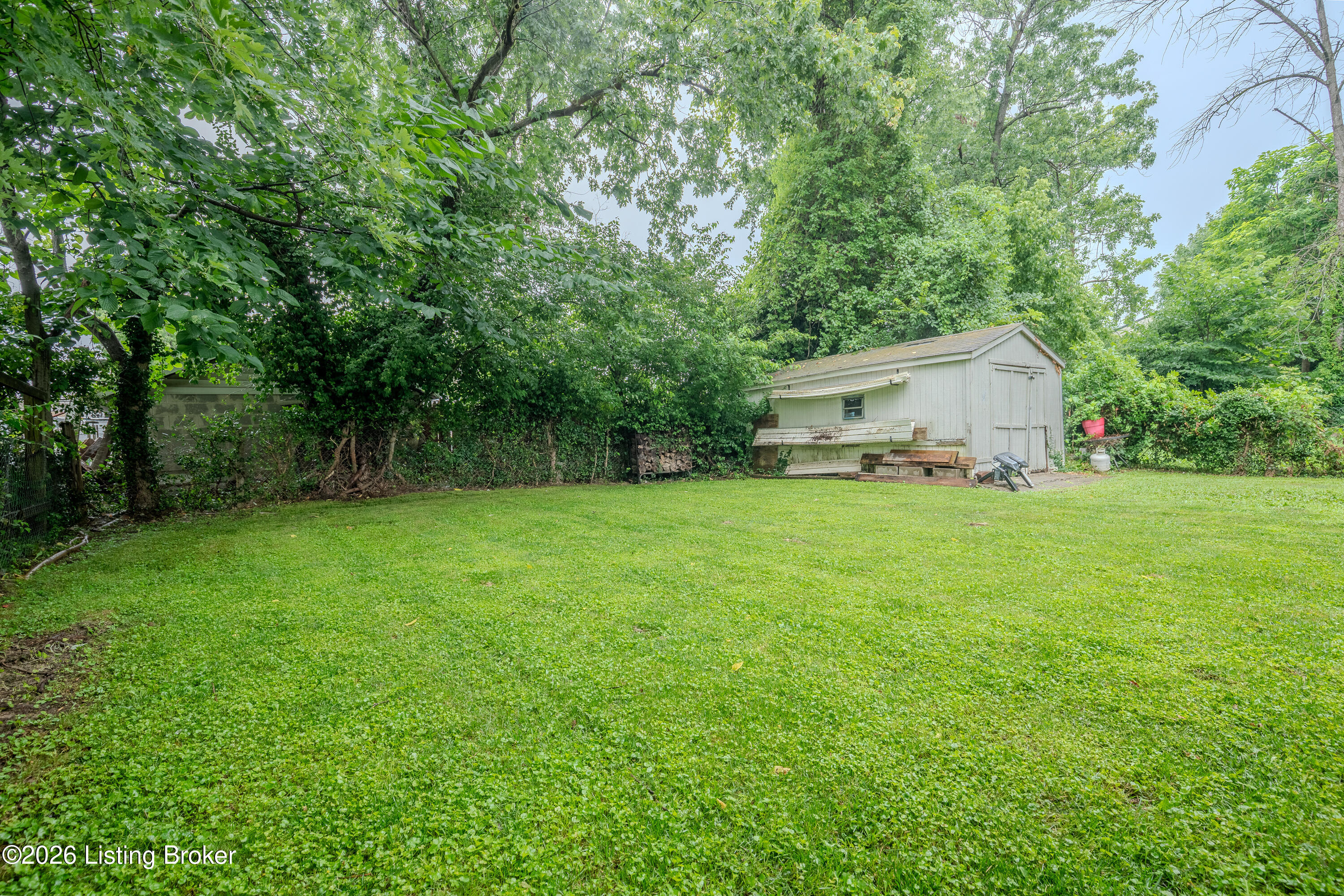 206 Fourth Ave Property Photo 17