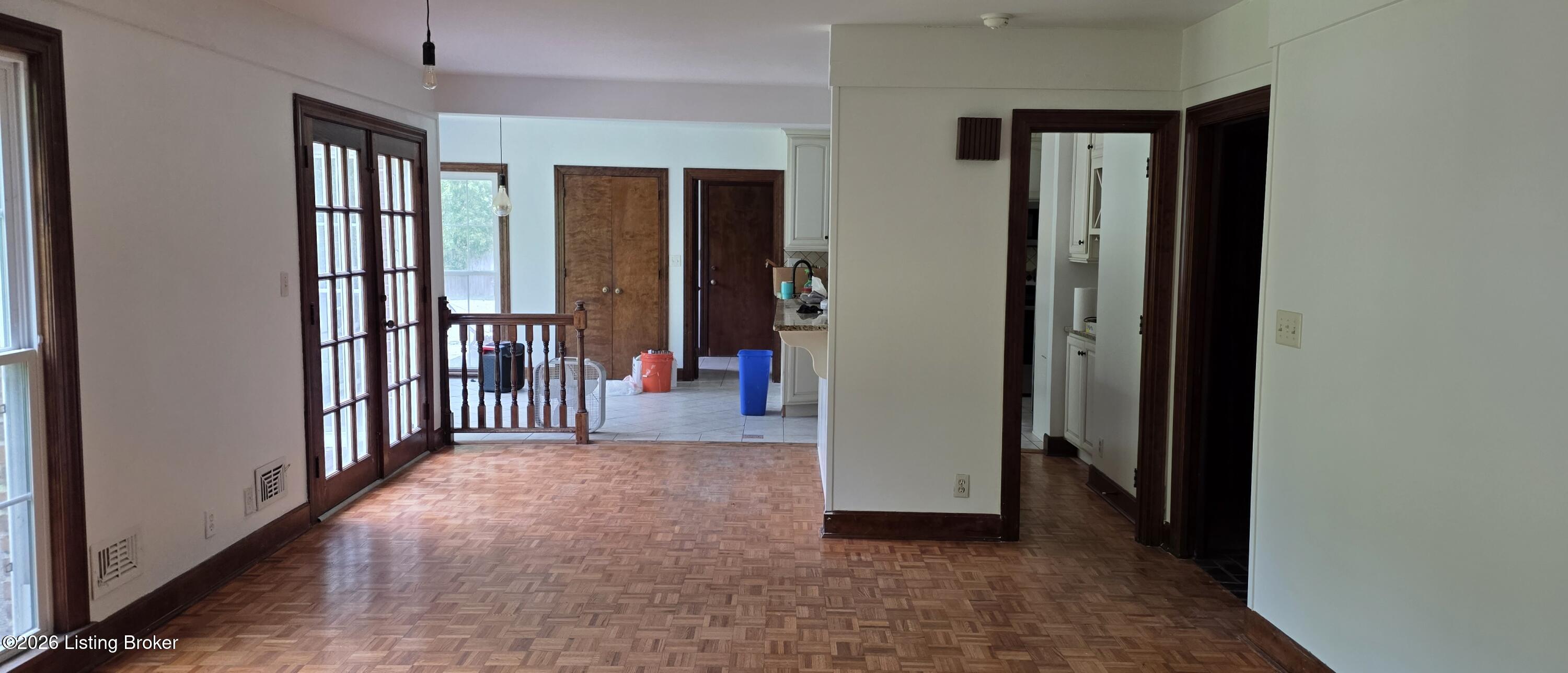 7246 Heatherly Square Property Photo 8