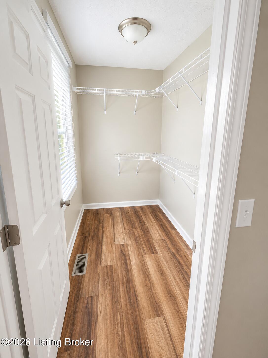 5213 Rainmaker Ct Property Photo 9