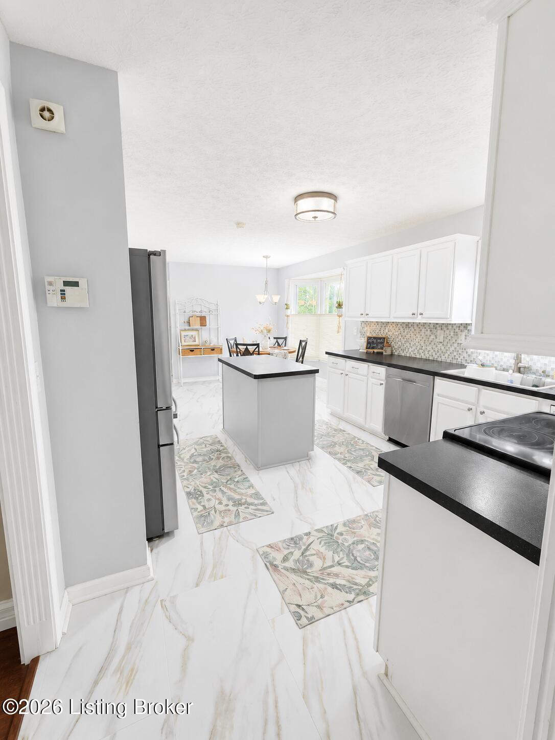 5213 Rainmaker Ct Property Photo 24