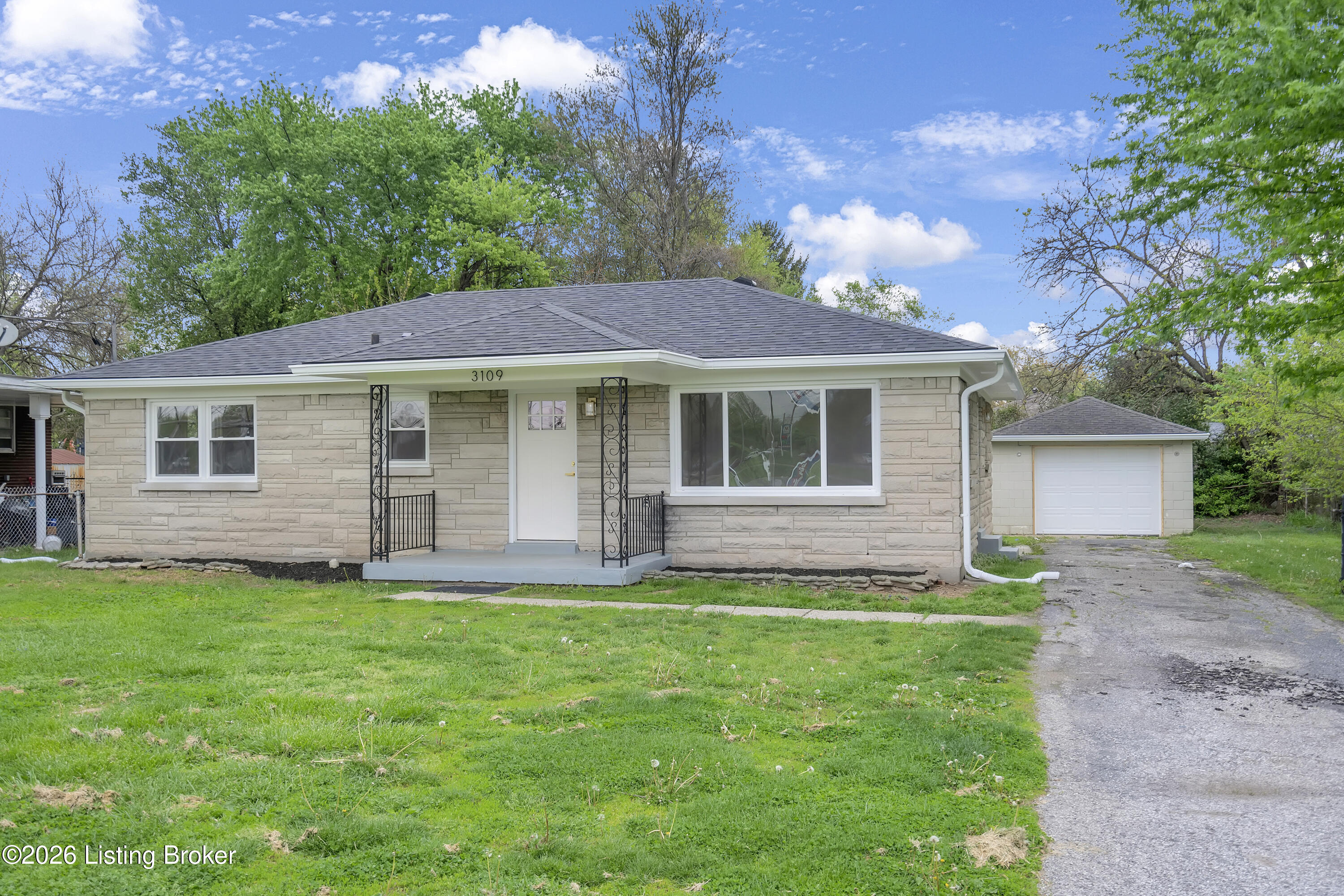 3109 Rockford Ln Property Photo 1