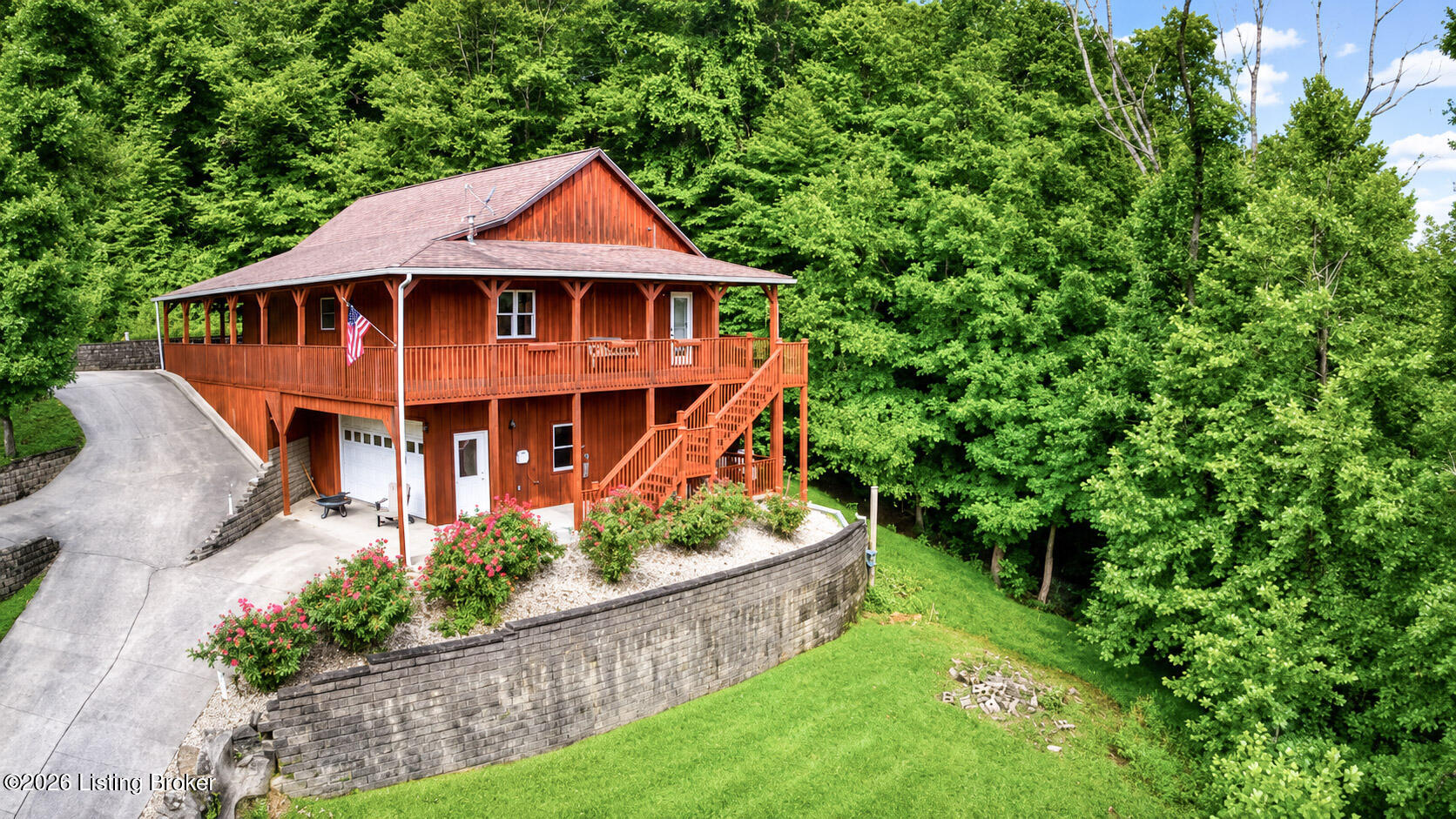 2088 Martin Pierce Rd Property Photo 2