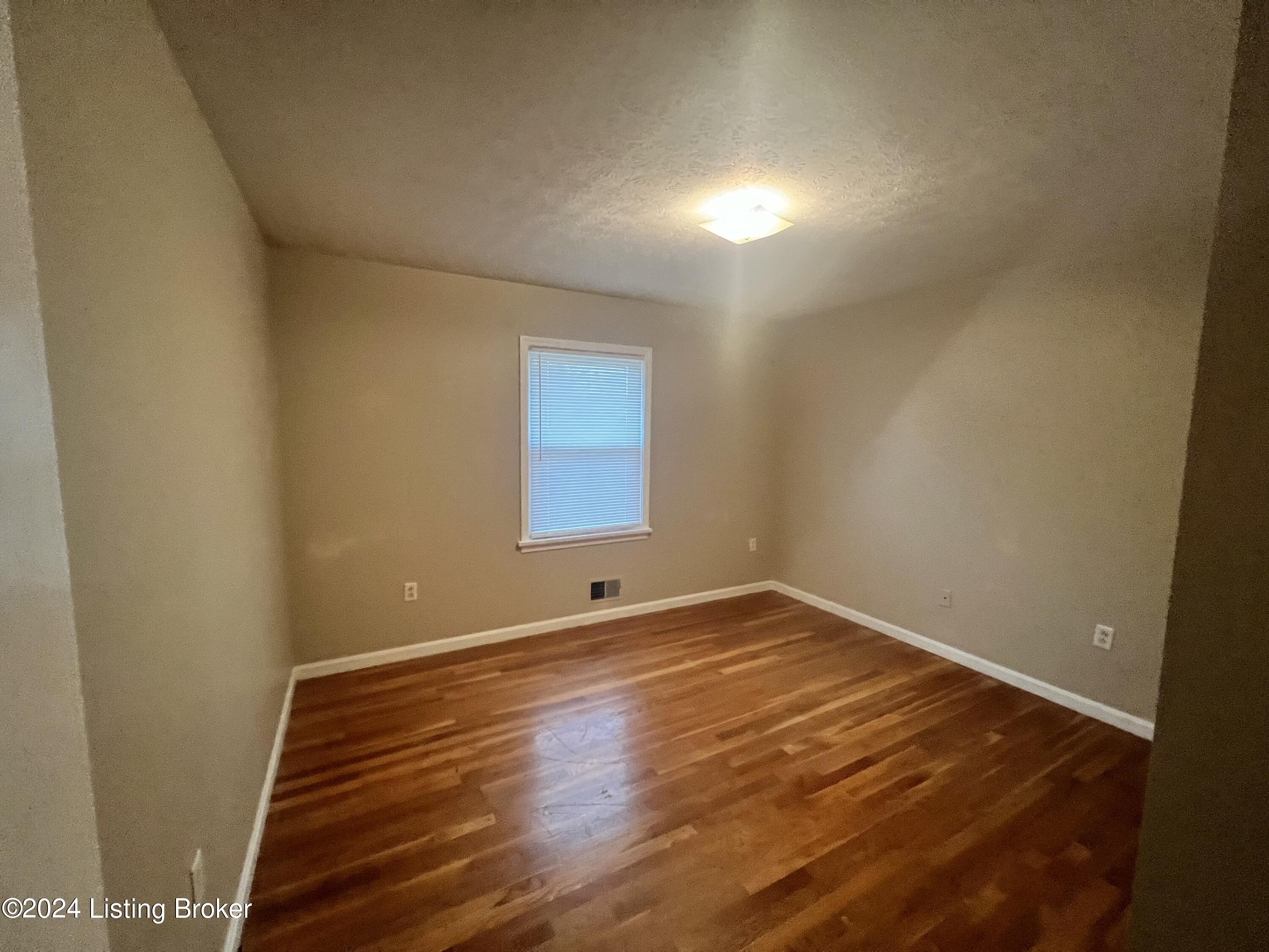 5508 Fruitwood Dr Property Photo 8
