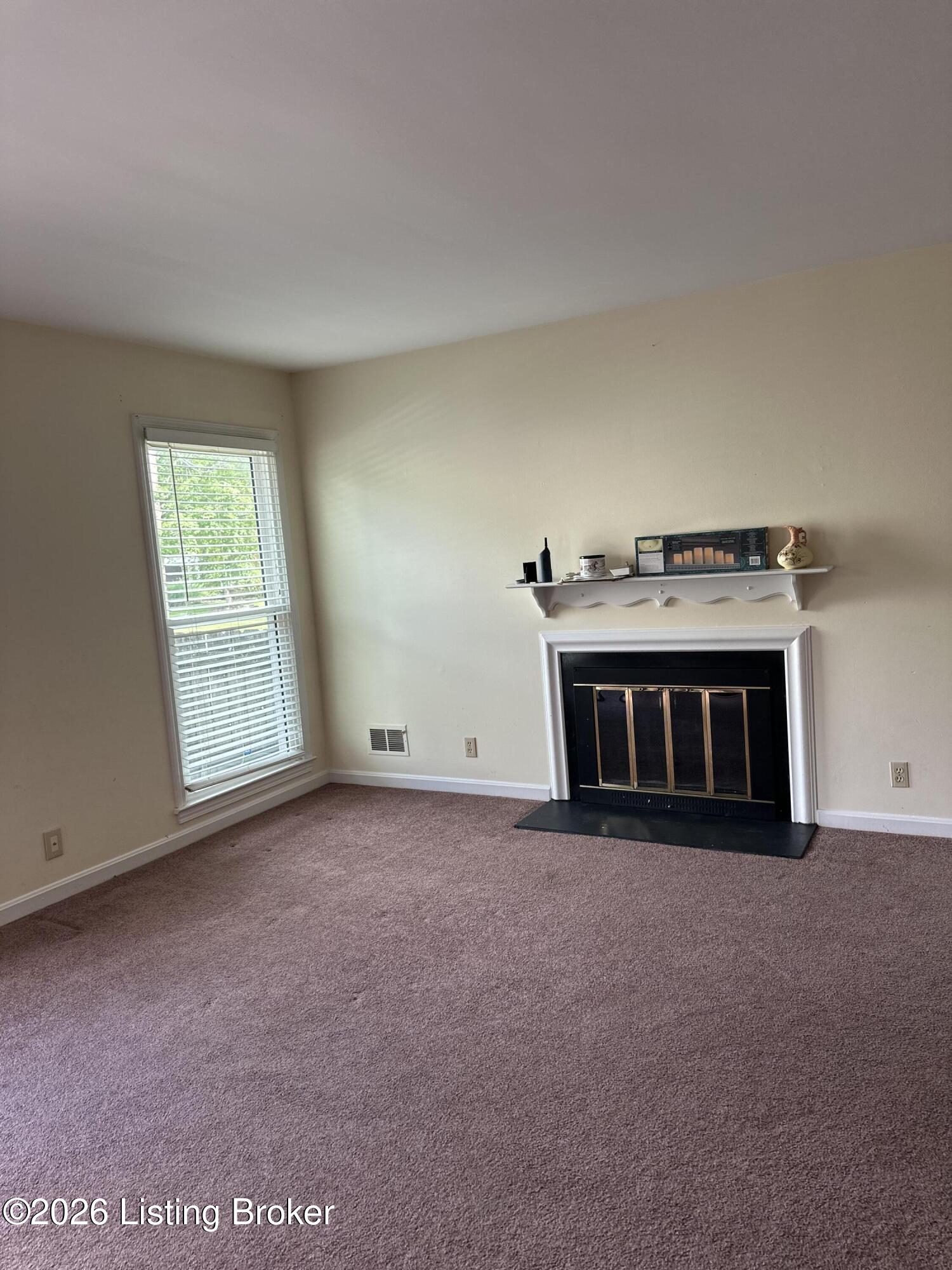 2707 Langdon Dr Property Photo 4