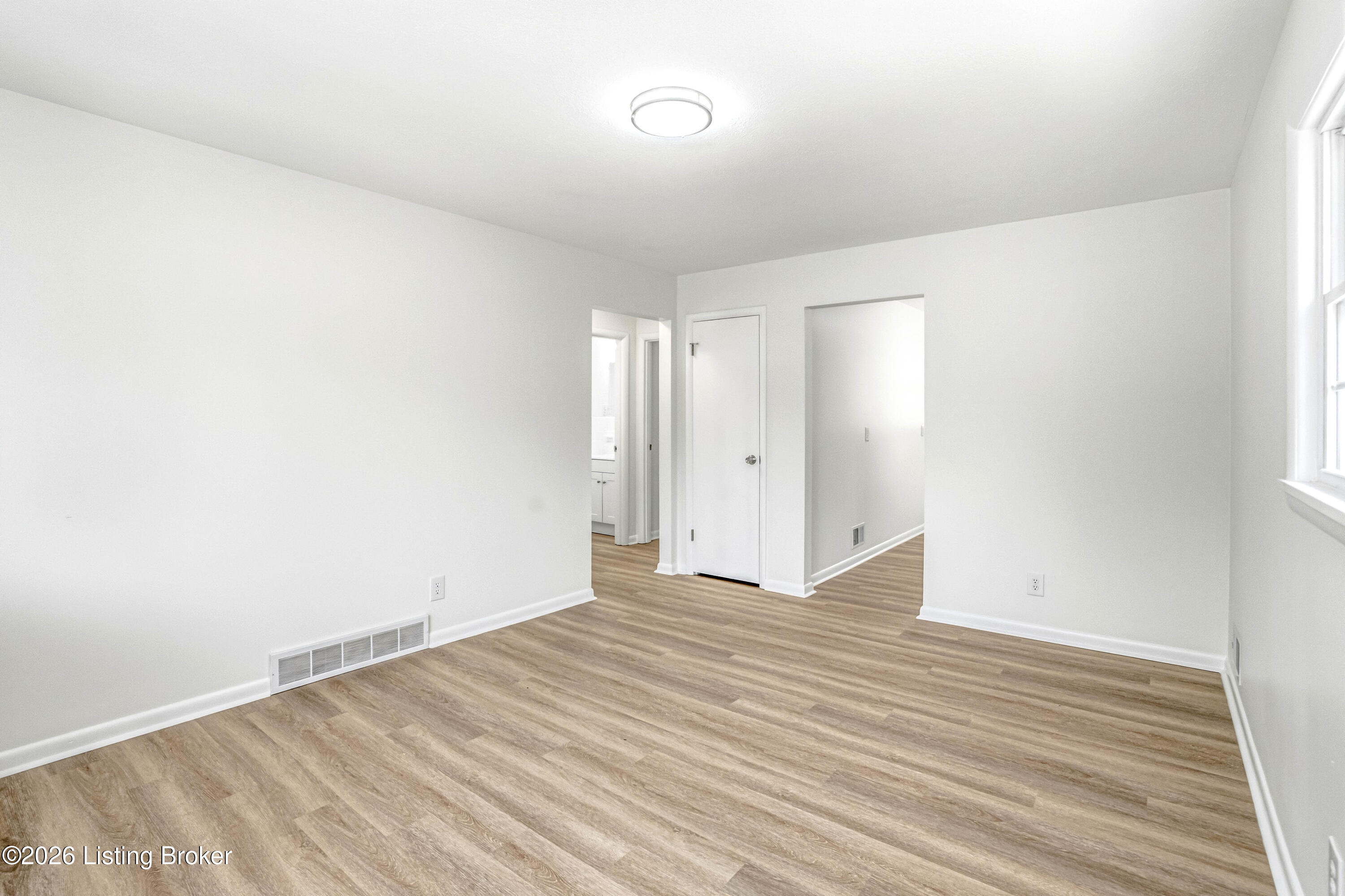 4414 Allmond Ave Property Photo 3