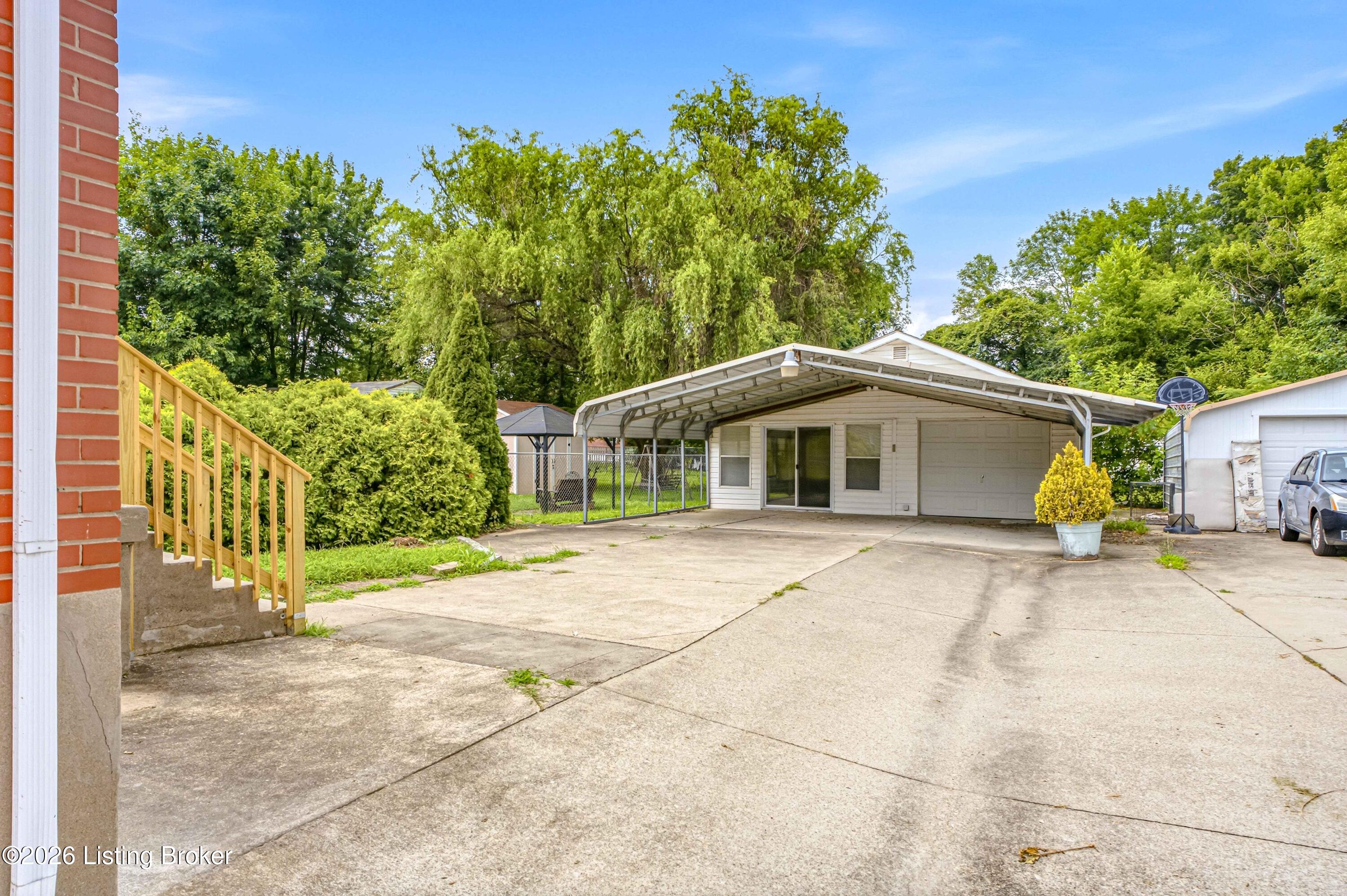 4414 Allmond Ave Property Photo 32