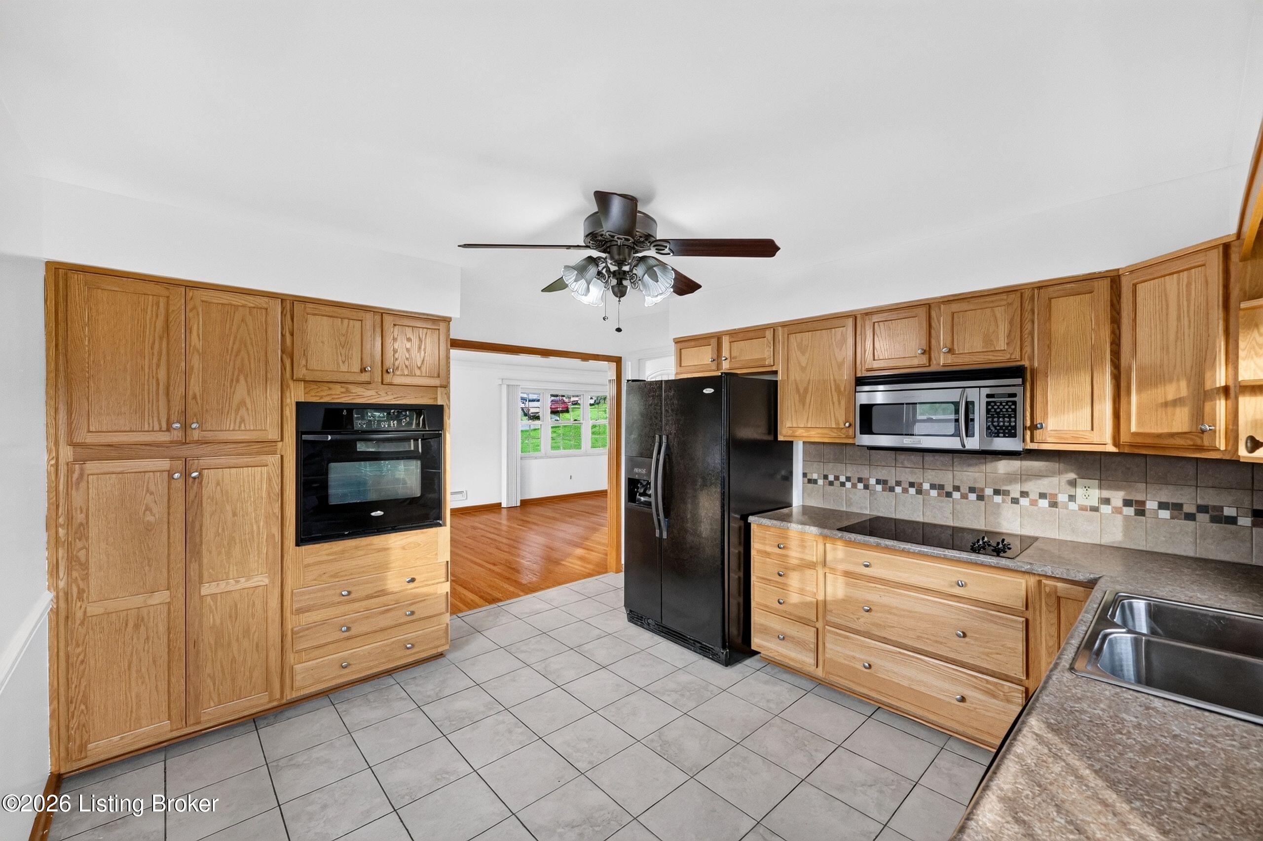 1618 Dawn Dr Property Photo 11