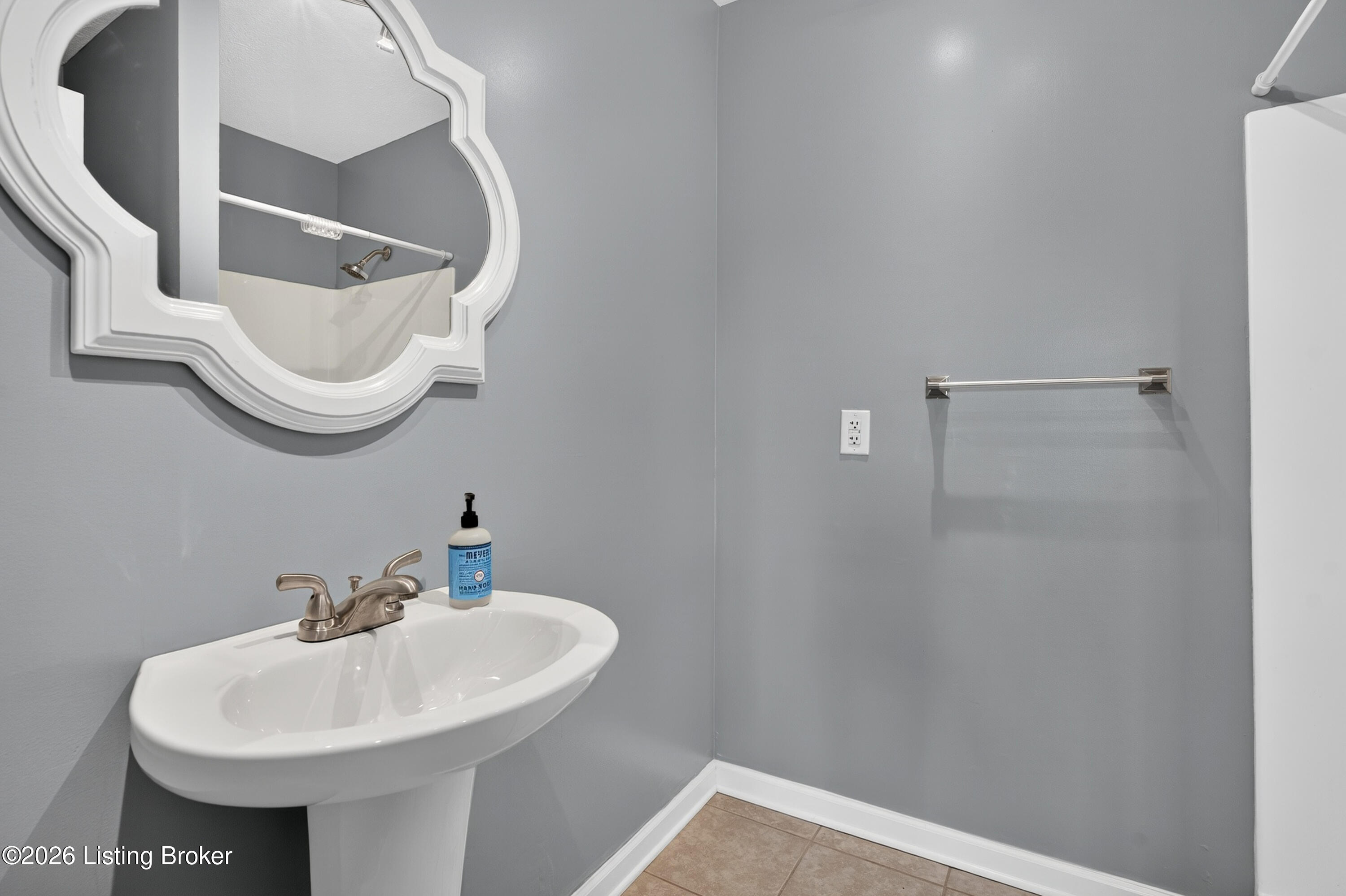 3337 Hooper Station Rd Property Photo 12