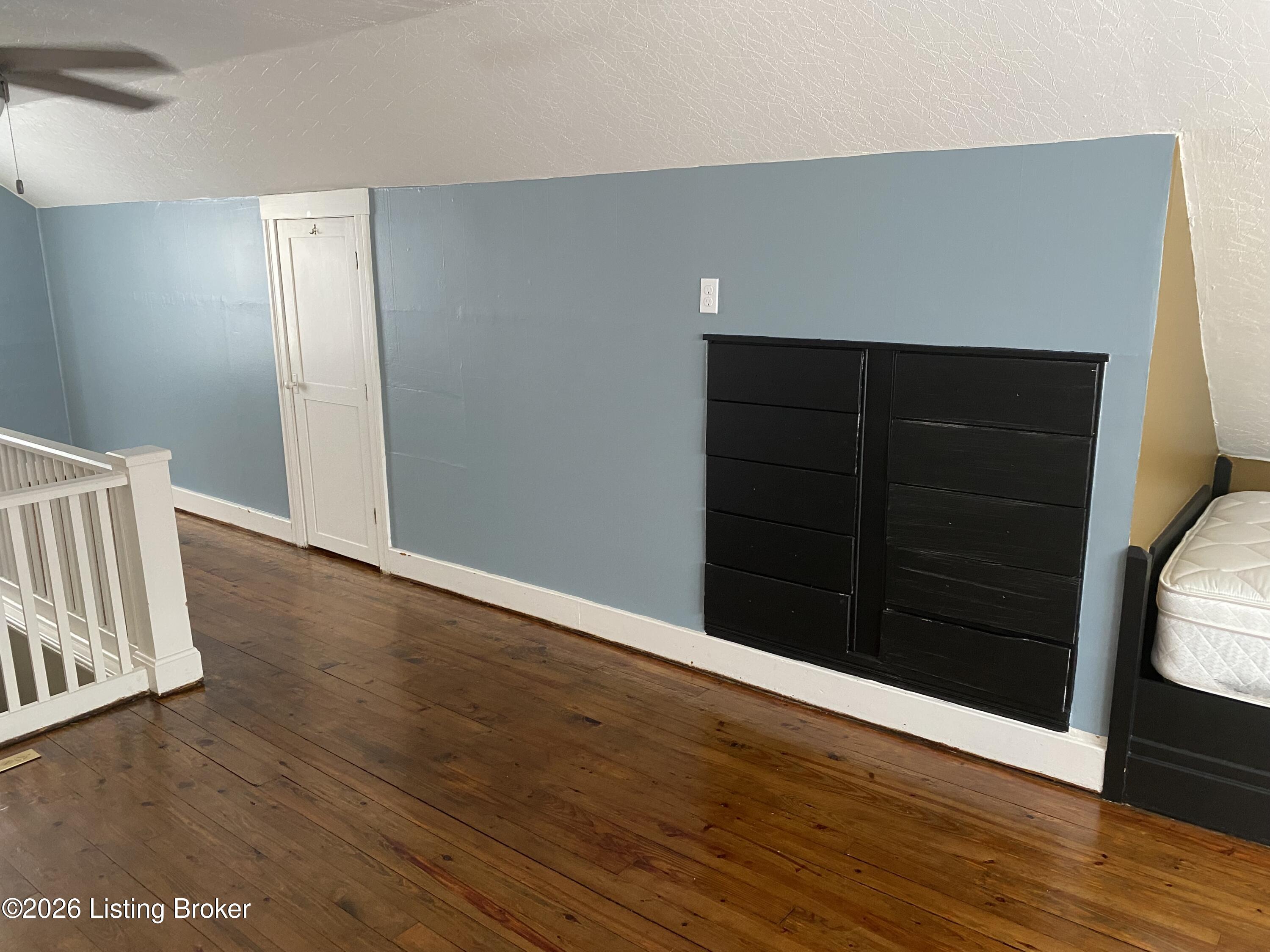 2644 Drayton Dr Property Photo 25