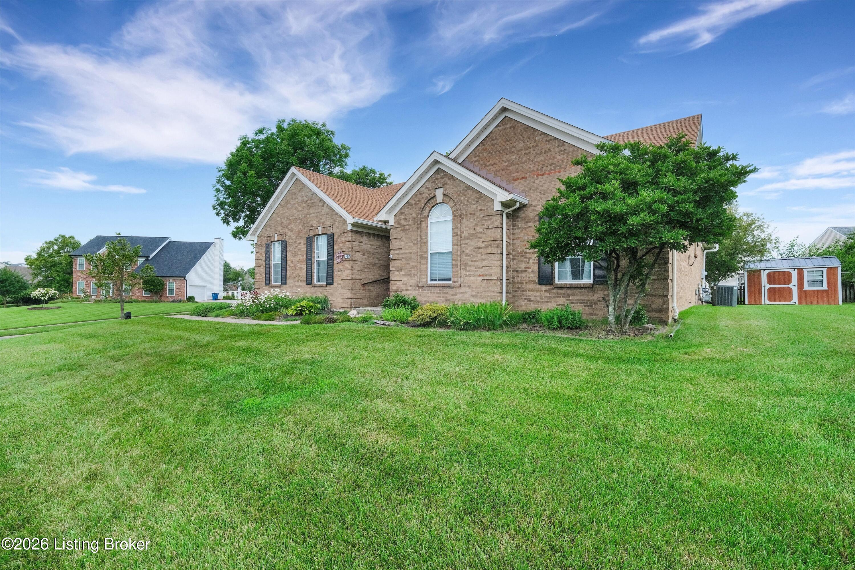 2005 Manning Pl