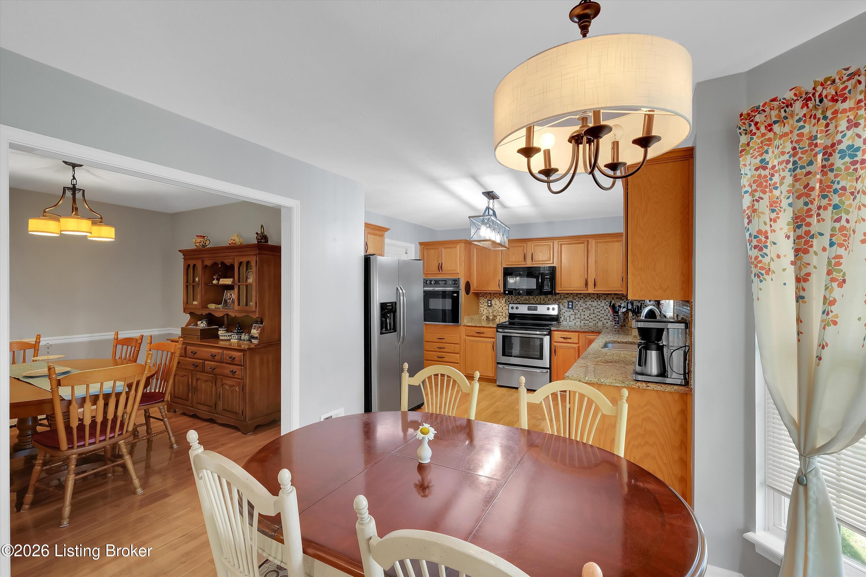 2005 Manning Pl Property Photo 12