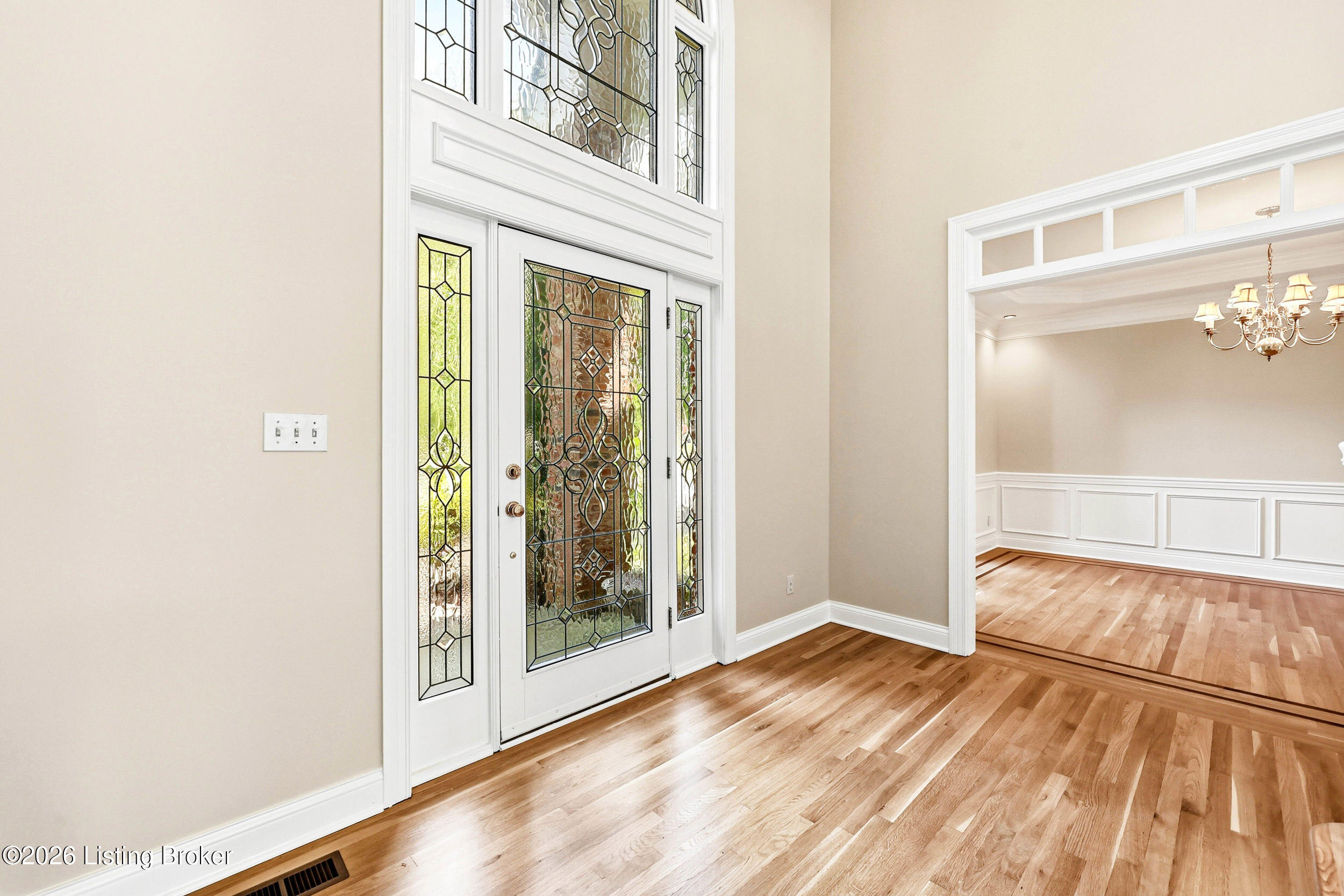 205 Sycamore Hills Ct Property Photo 4