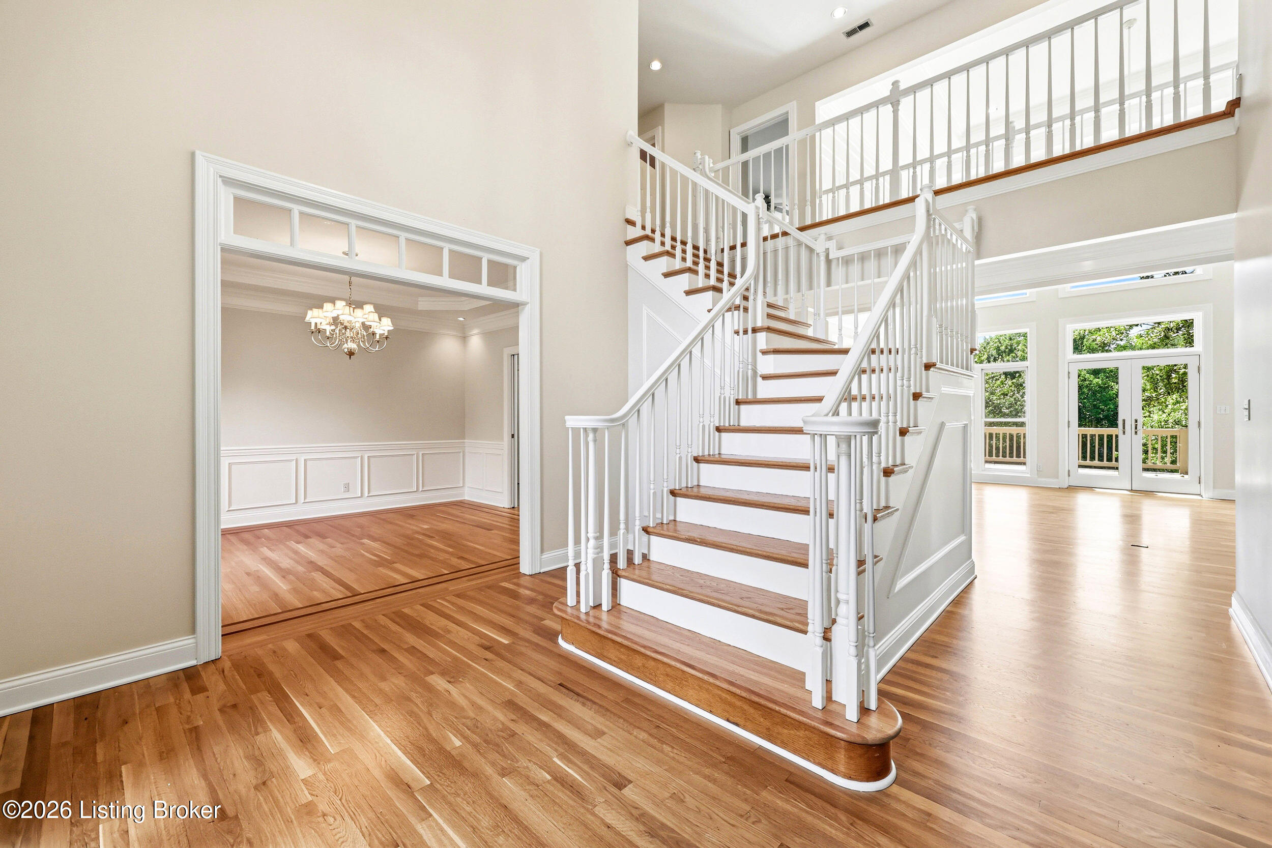 205 Sycamore Hills Ct Property Photo 5