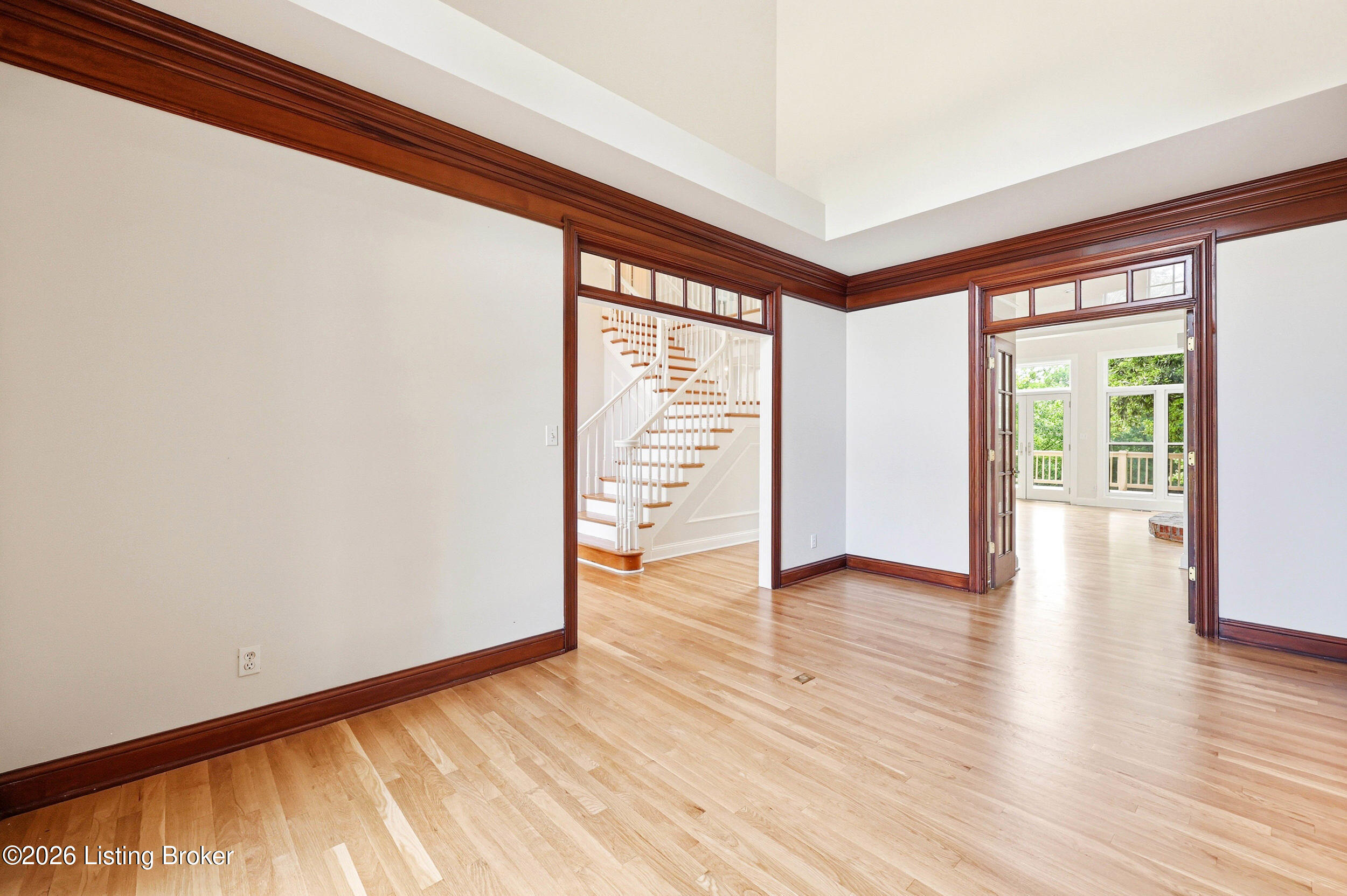205 Sycamore Hills Ct Property Photo 14