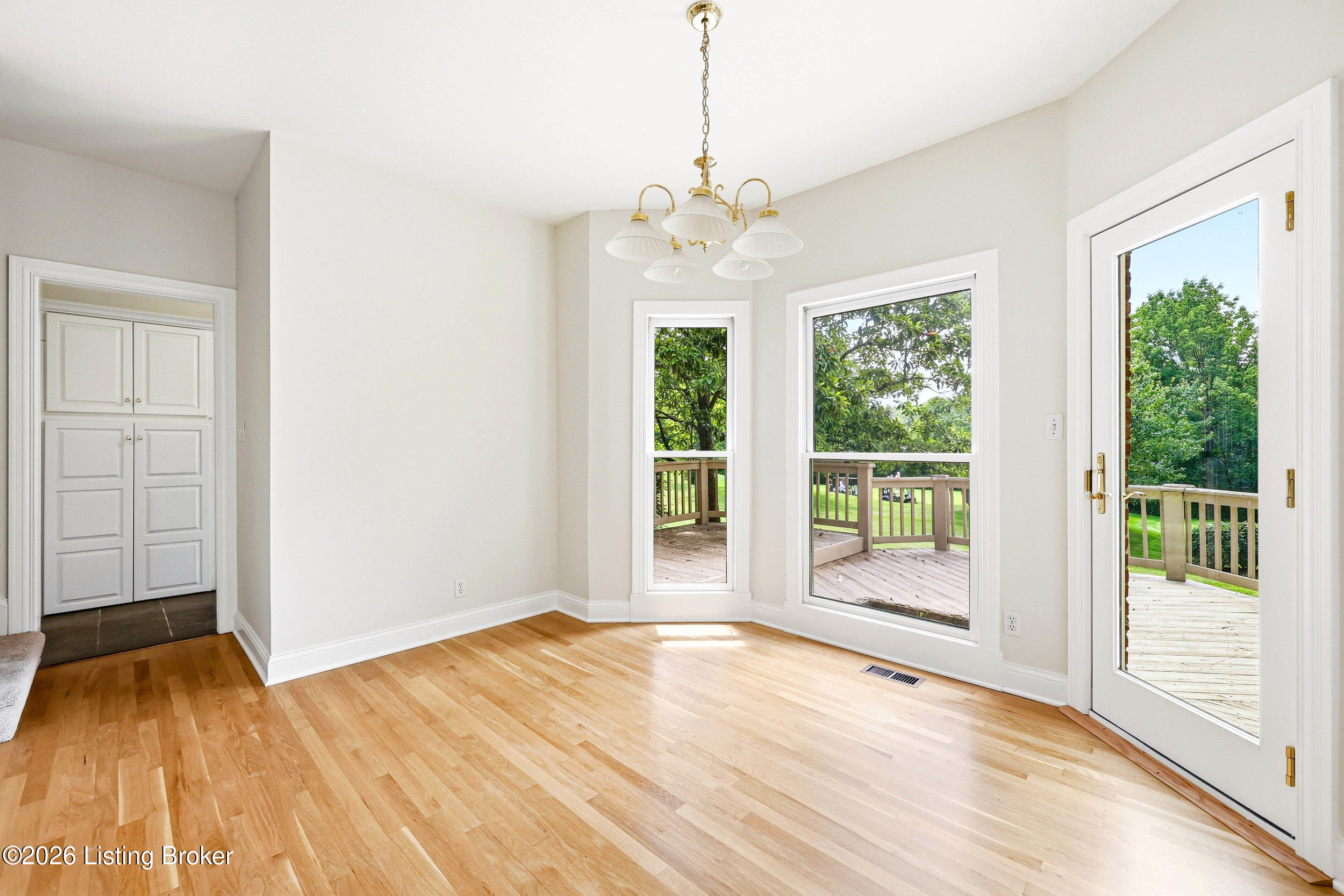 205 Sycamore Hills Ct Property Photo 21
