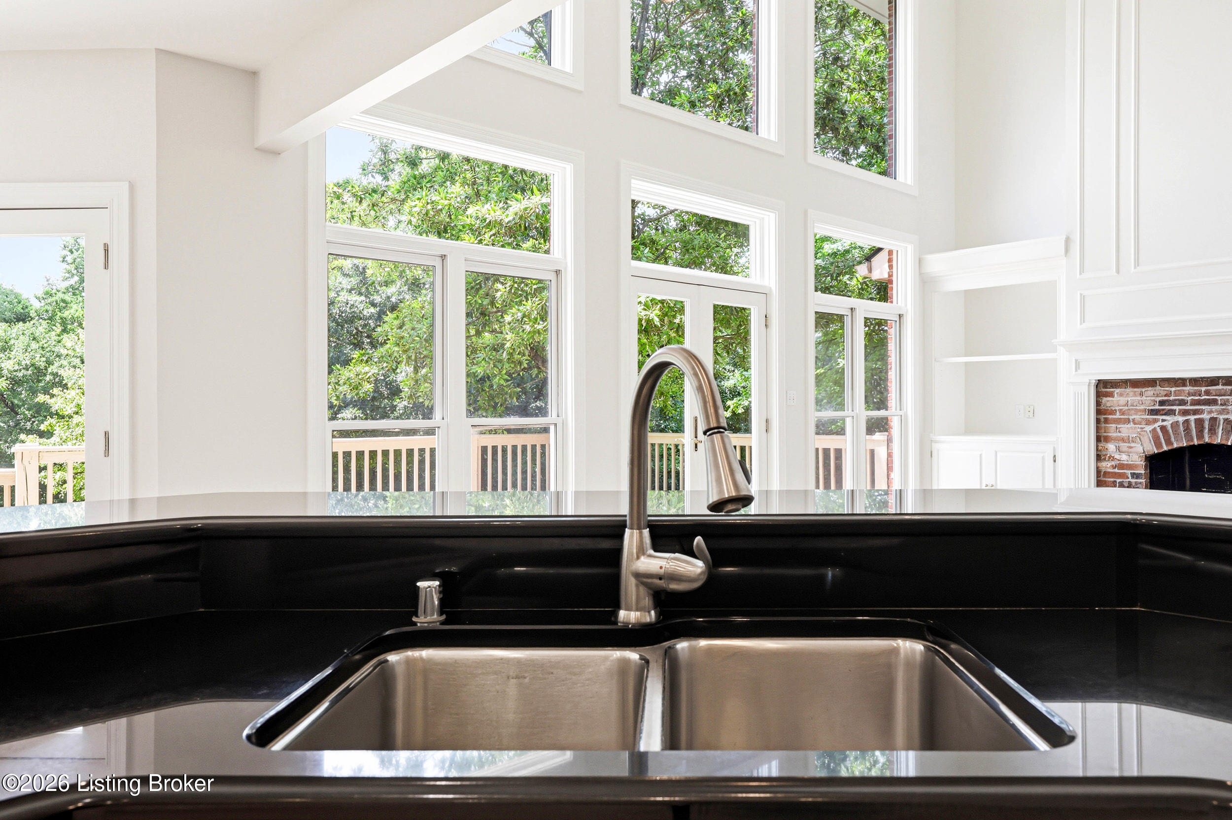 205 Sycamore Hills Ct Property Photo 25