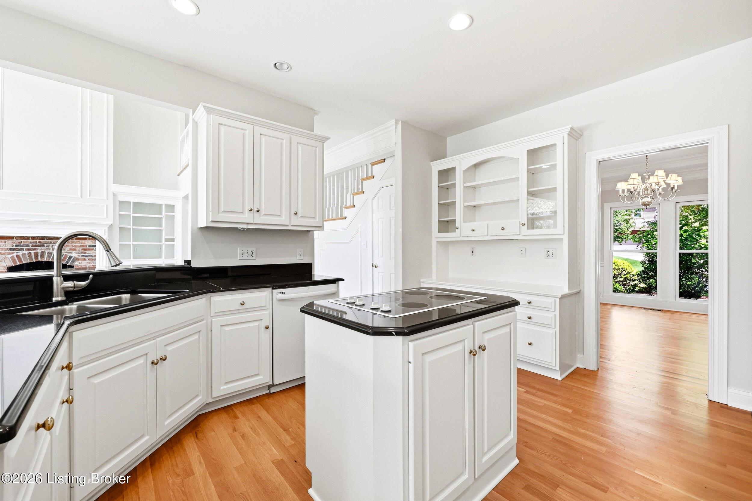 205 Sycamore Hills Ct Property Photo 26