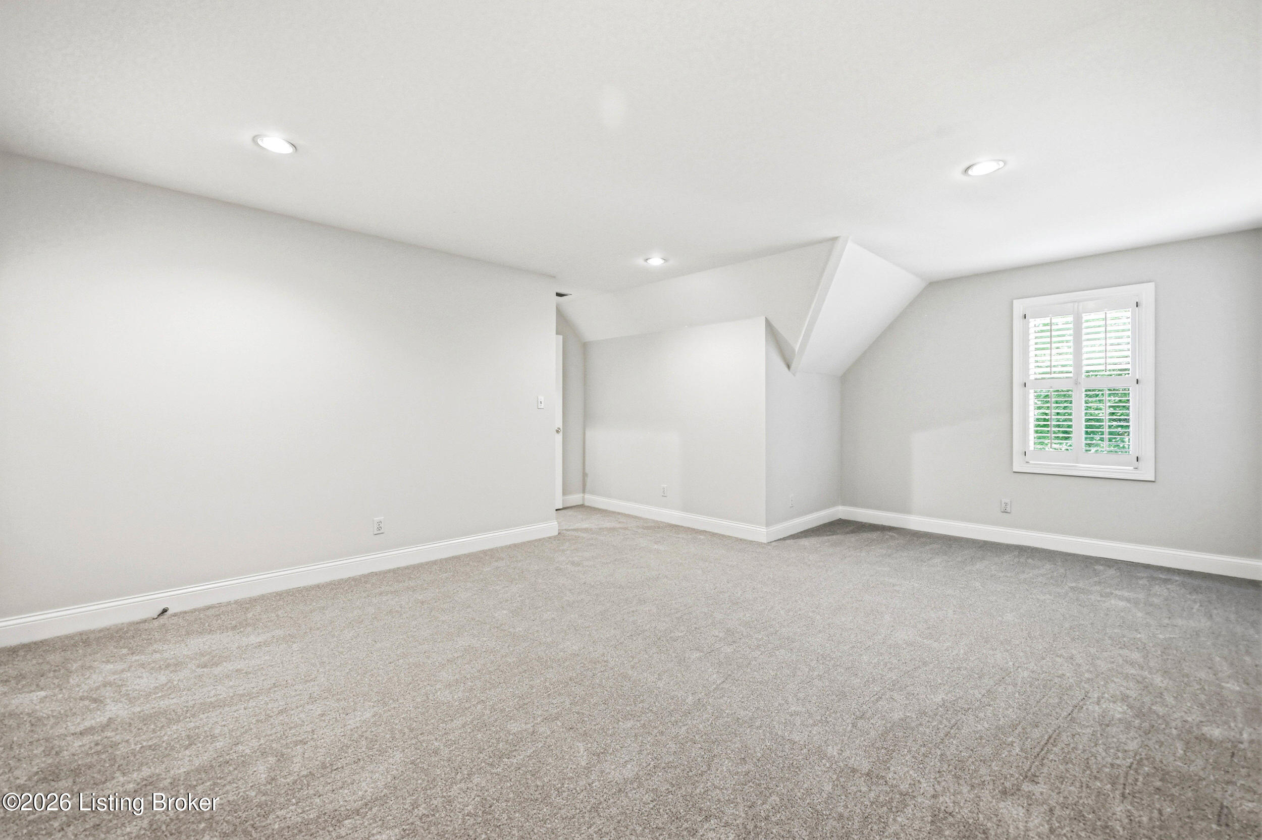 205 Sycamore Hills Ct Property Photo 48