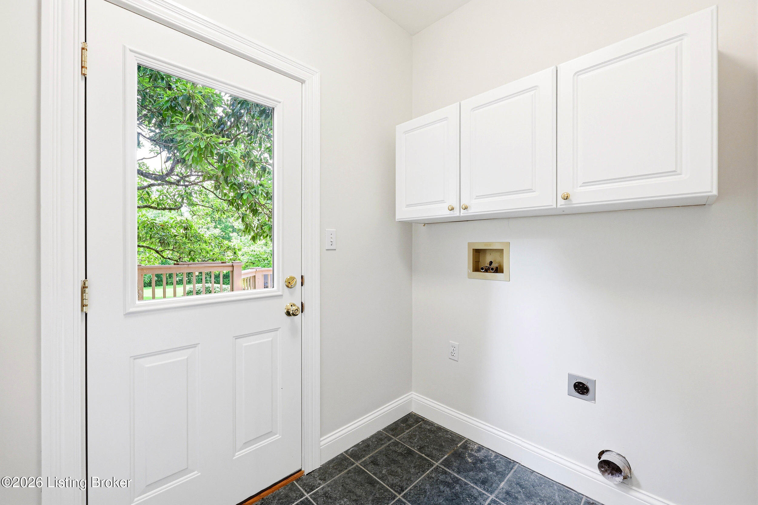 205 Sycamore Hills Ct Property Photo 52