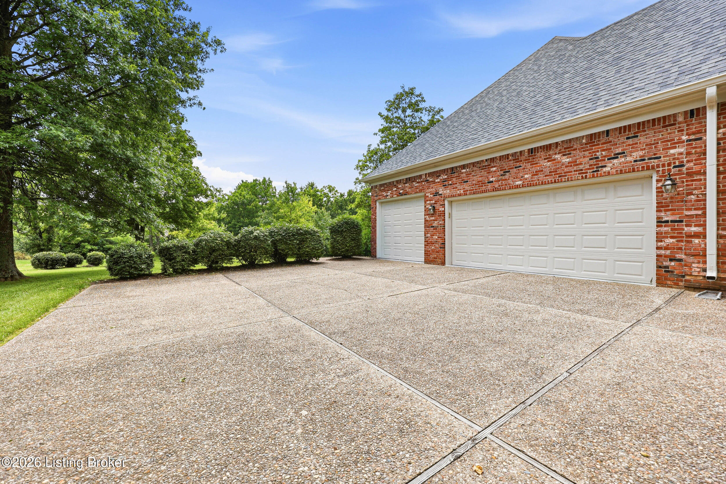 205 Sycamore Hills Ct Property Photo 68
