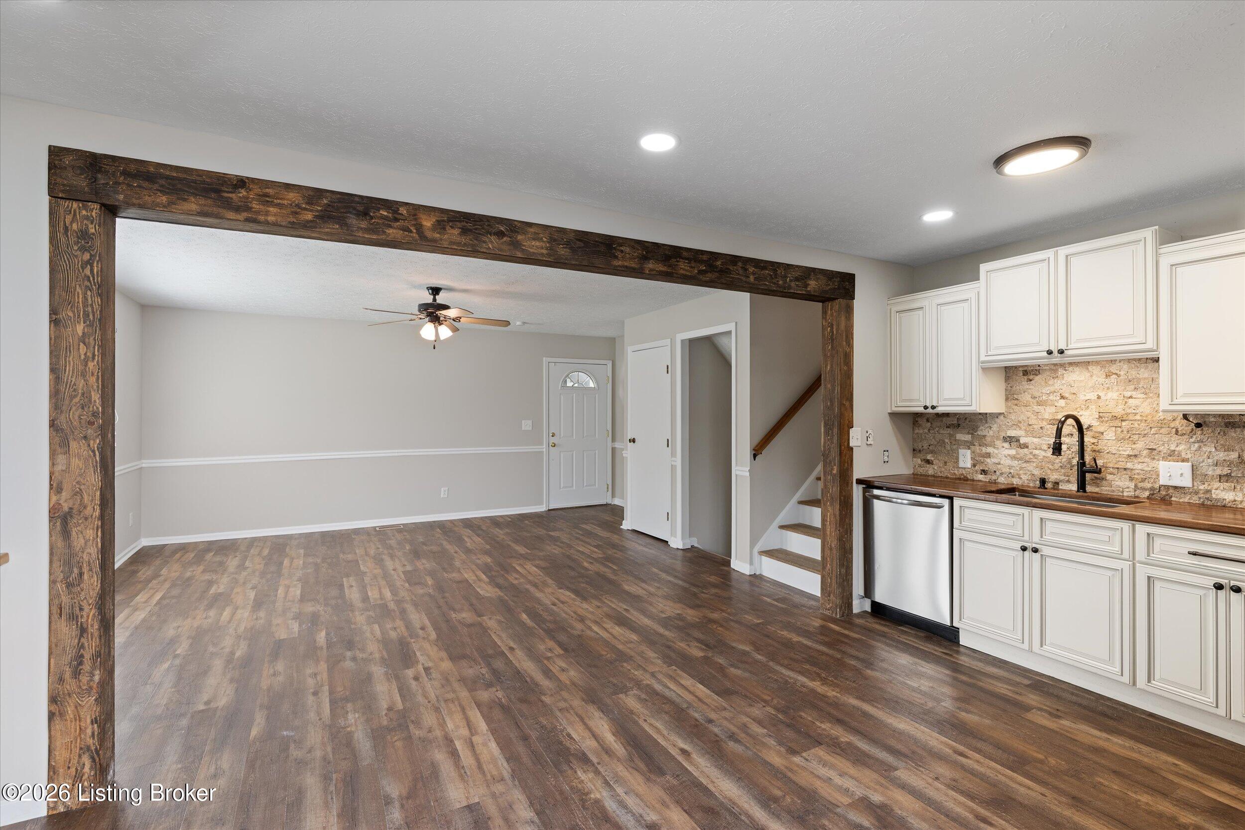 7322 Sideoats Dr Property Photo 9