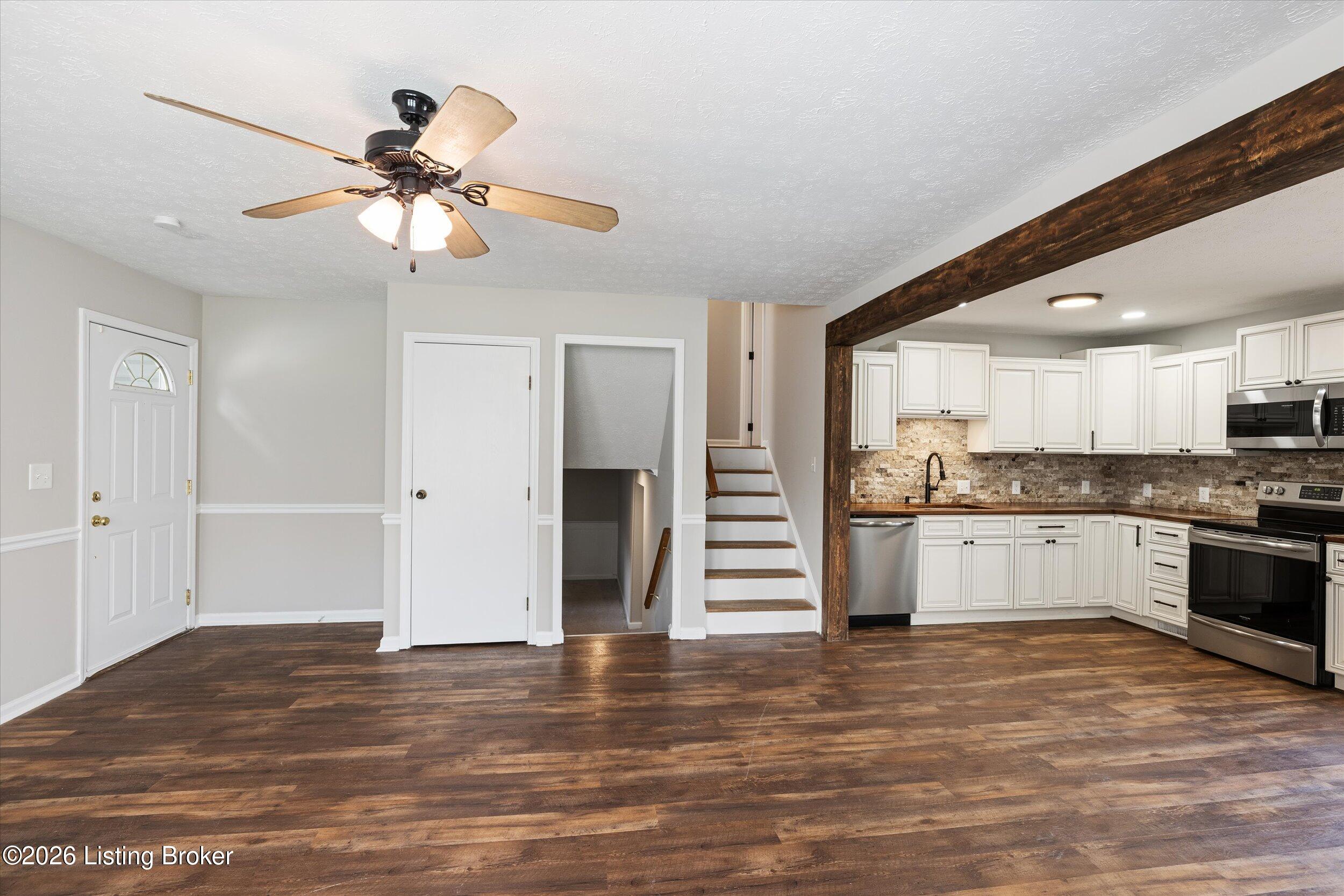 7322 Sideoats Dr Property Photo 10