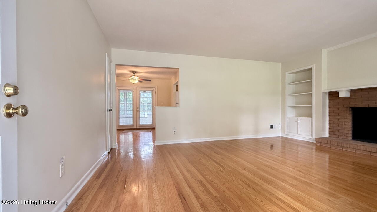 3009 Ashview Terrace Property Photo 4