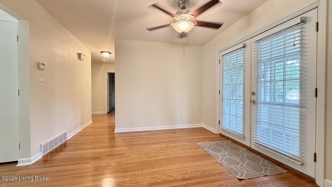 3009 Ashview Terrace Property Photo 8