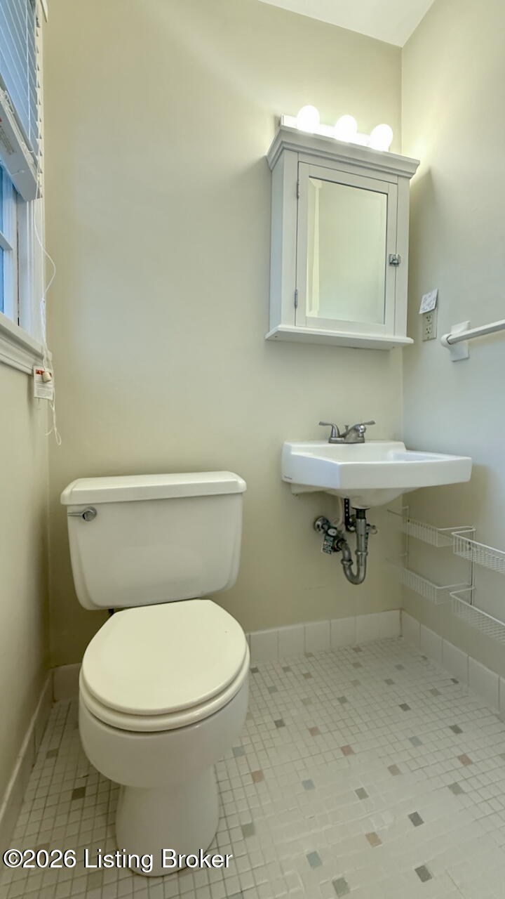 3009 Ashview Terrace Property Photo 25