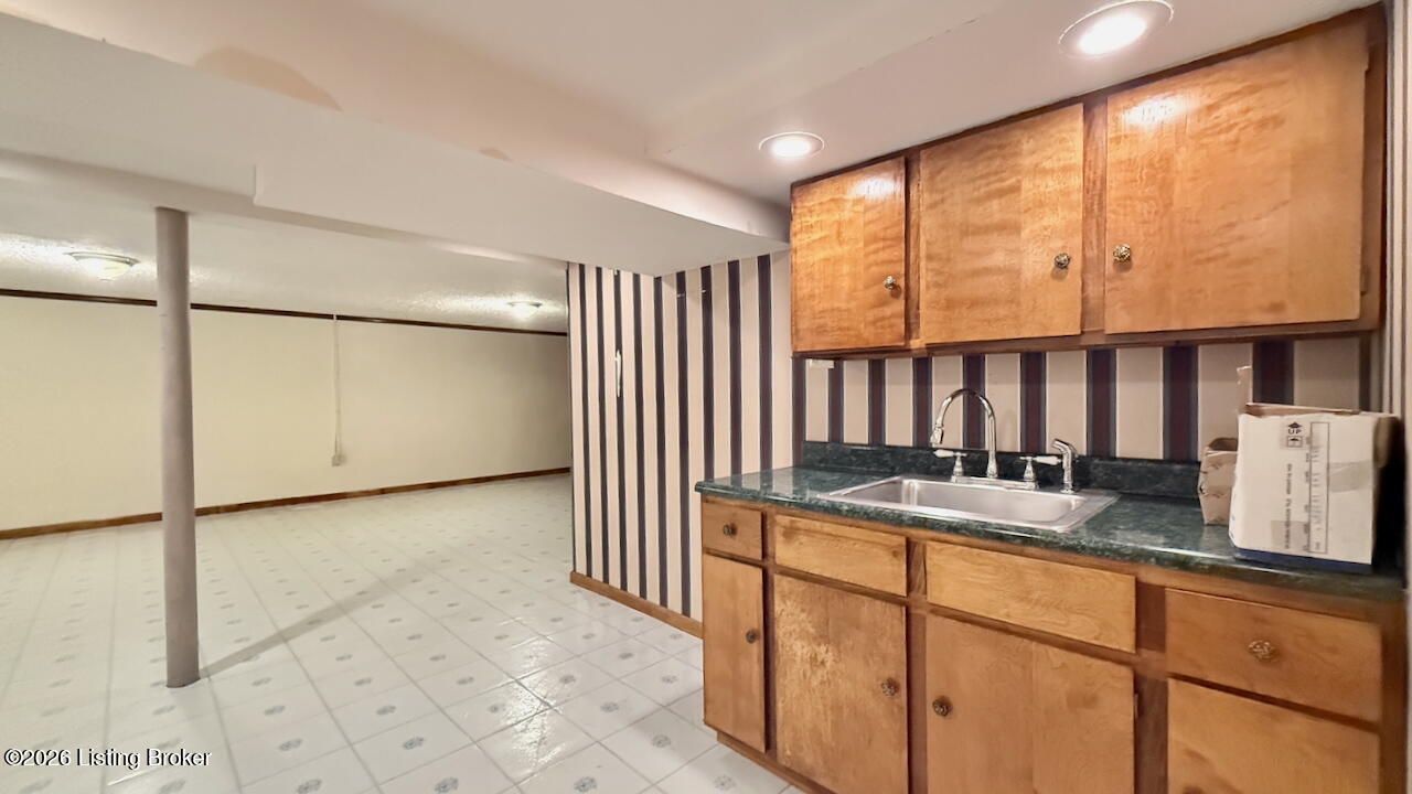 3009 Ashview Terrace Property Photo 34