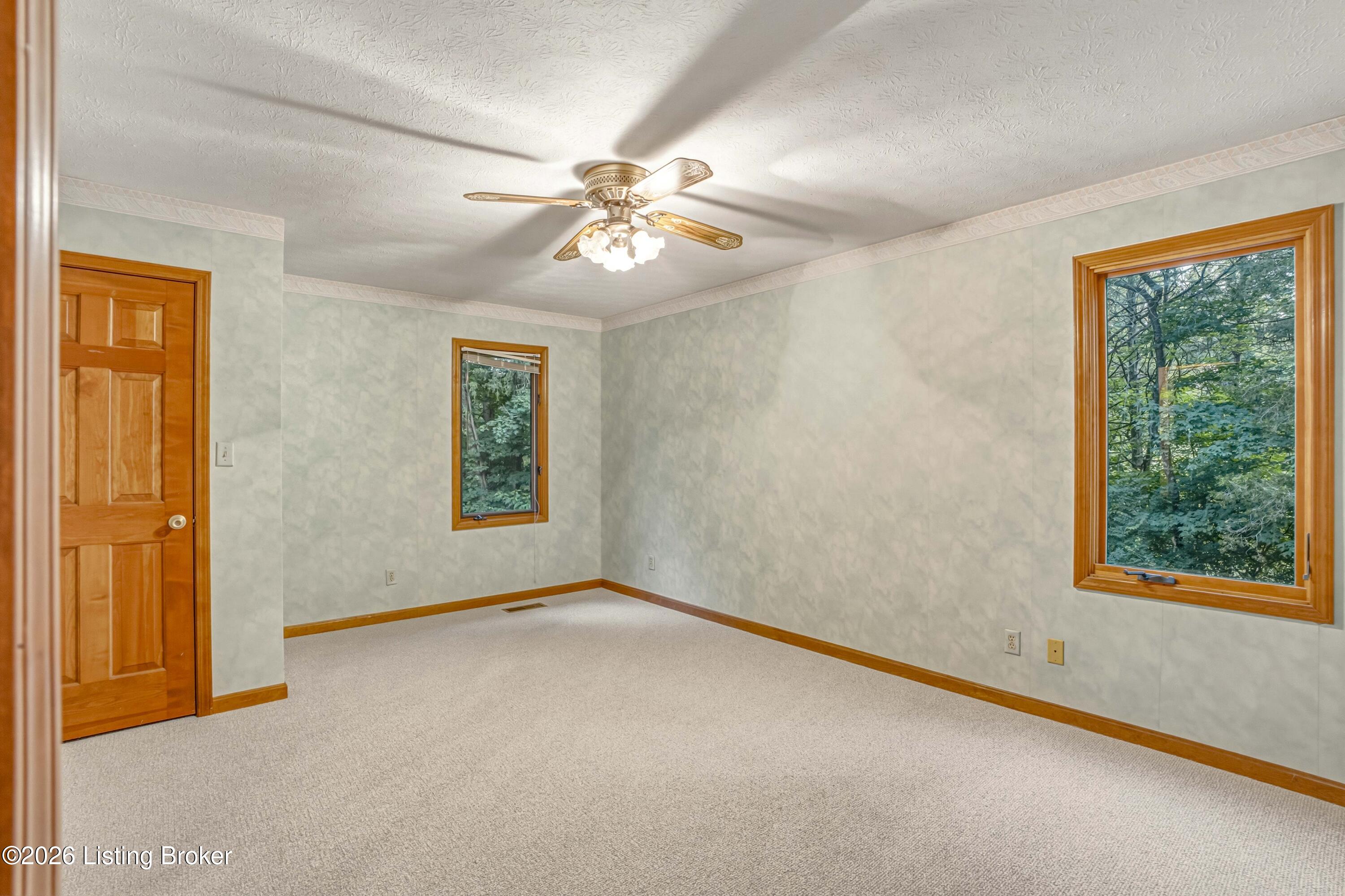 3000 Paddock Ln Property Photo 25