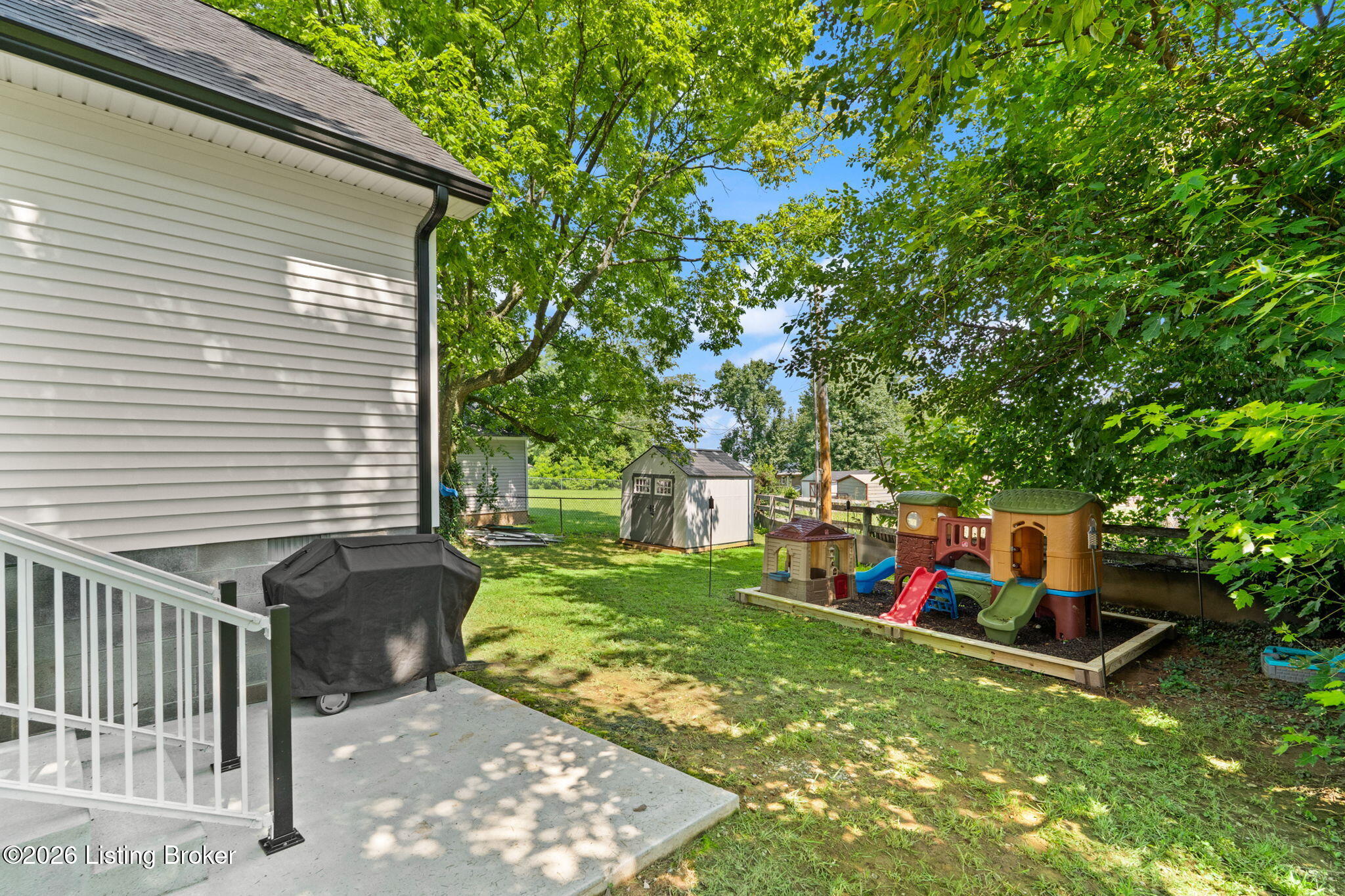 120 Cleo Dr Property Photo 11