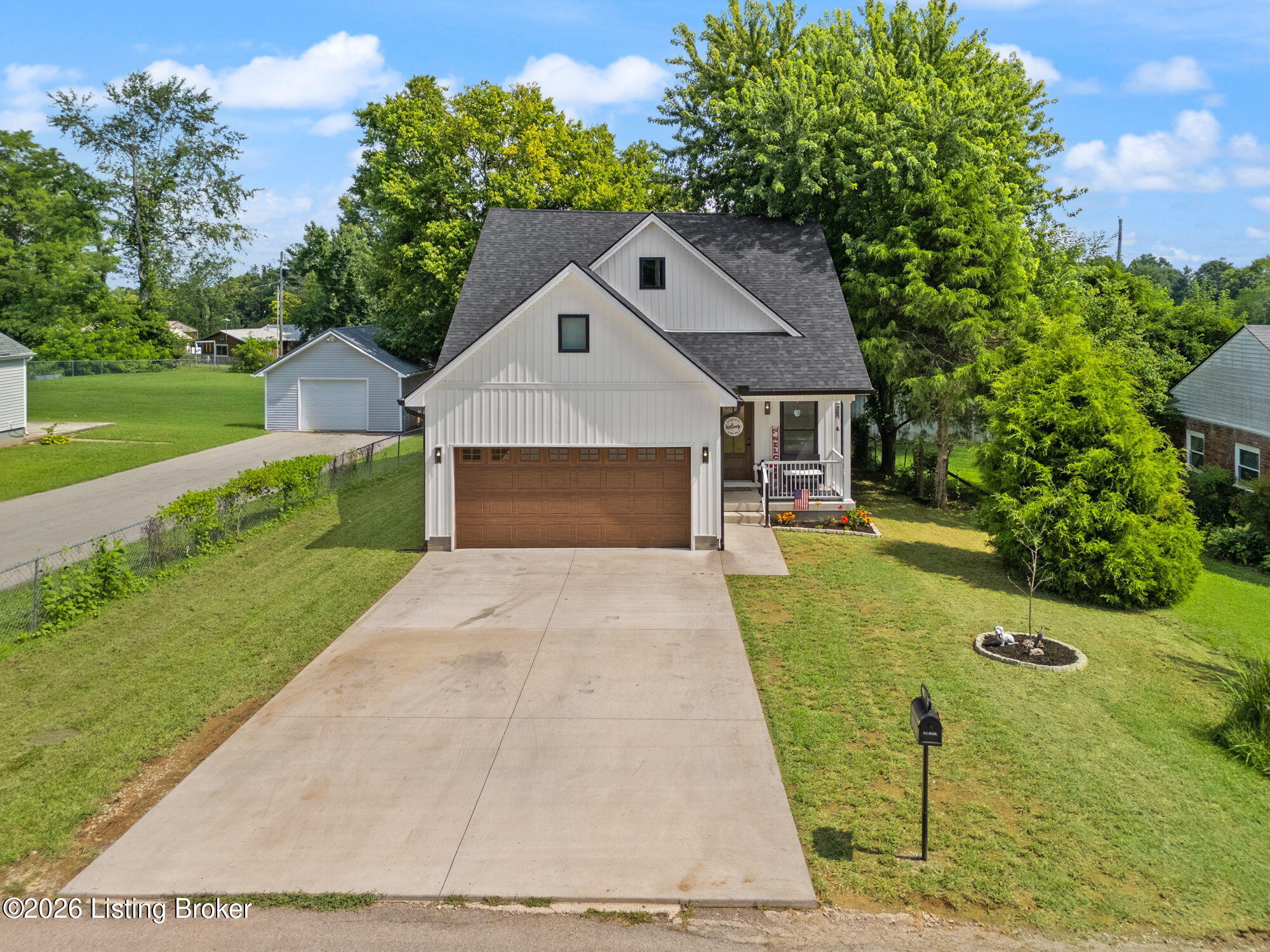 120 Cleo Dr Property Photo 13