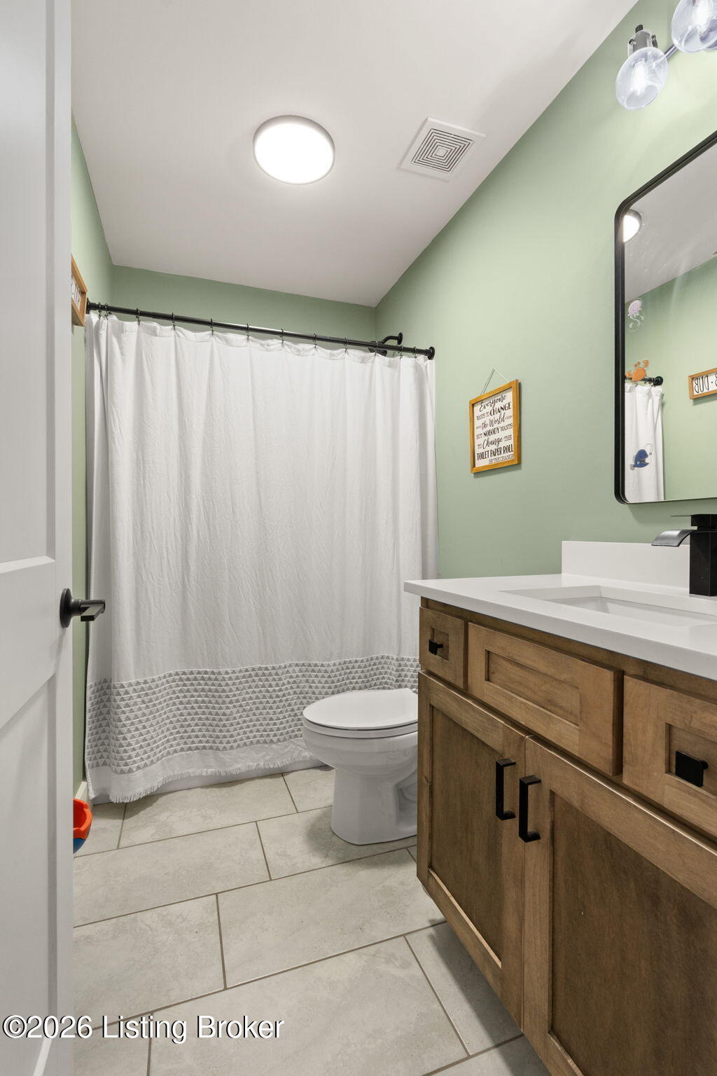 120 Cleo Dr Property Photo 37