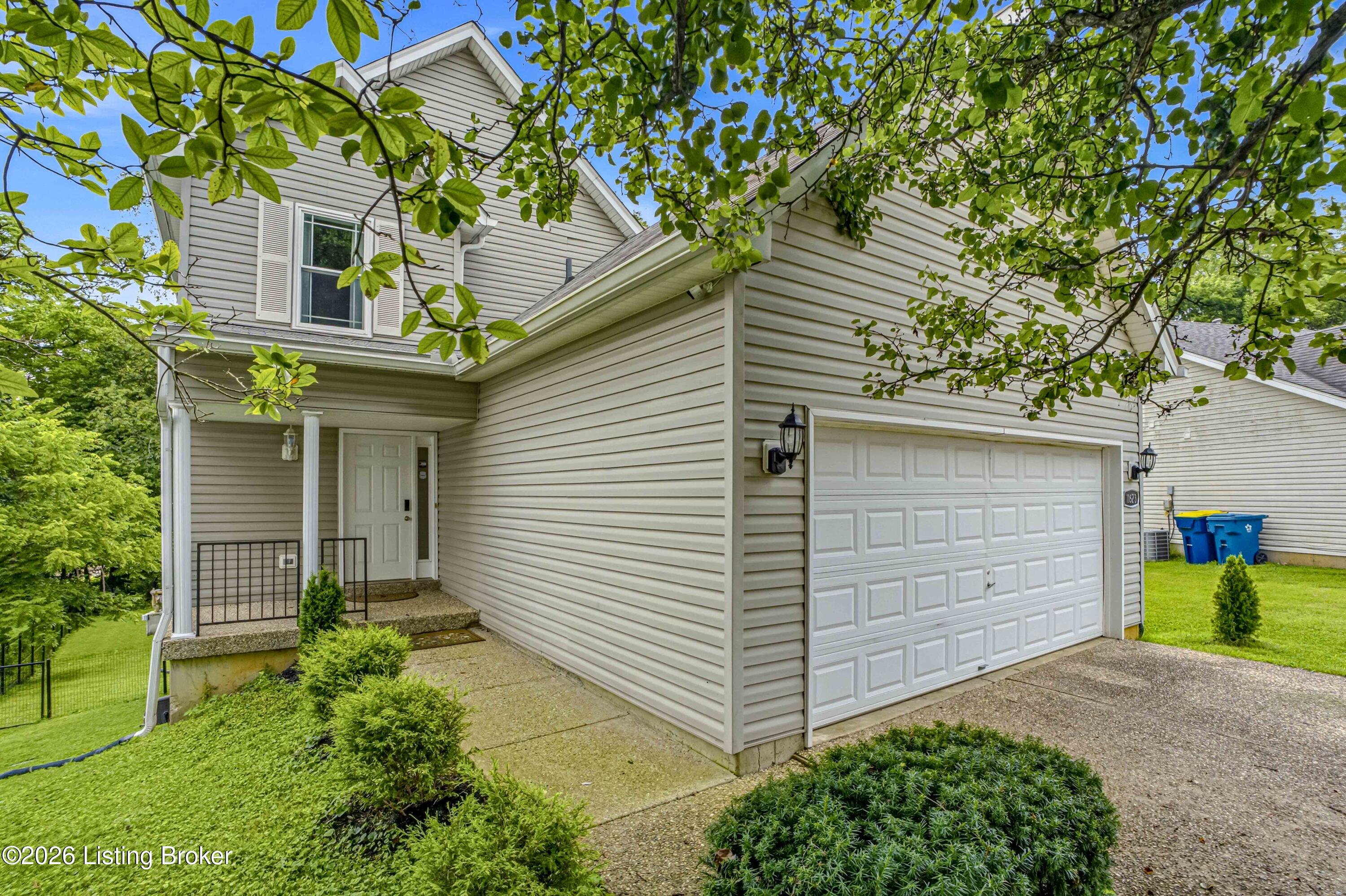 11623 Walnut View Way Property Photo 1