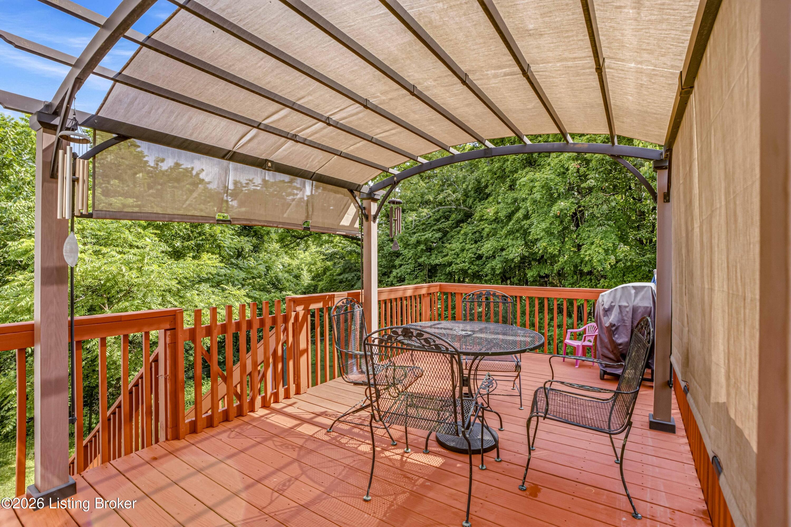 11623 Walnut View Way Property Photo 28