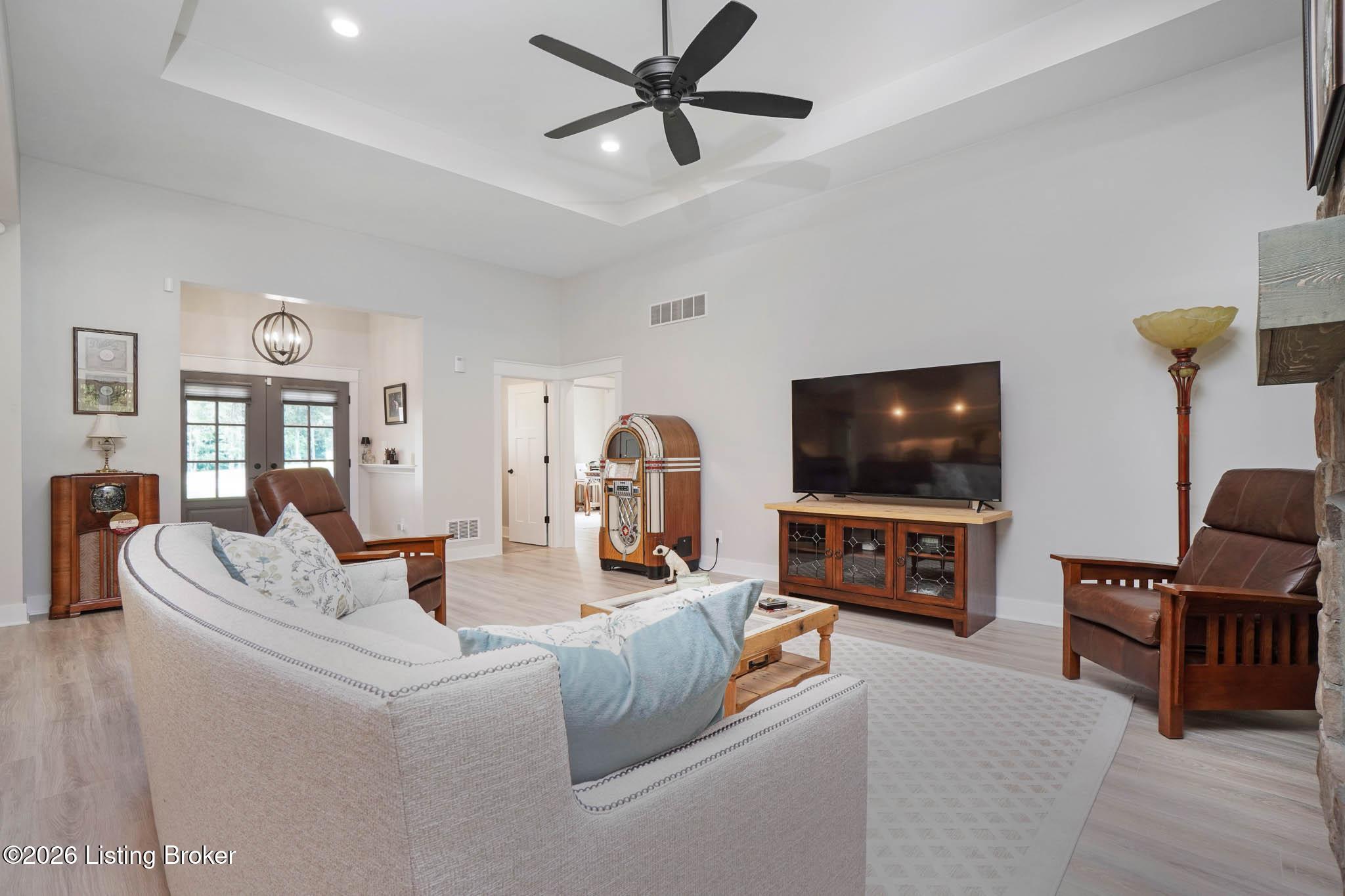 4209 Ballard Ridge Ct Property Photo 7