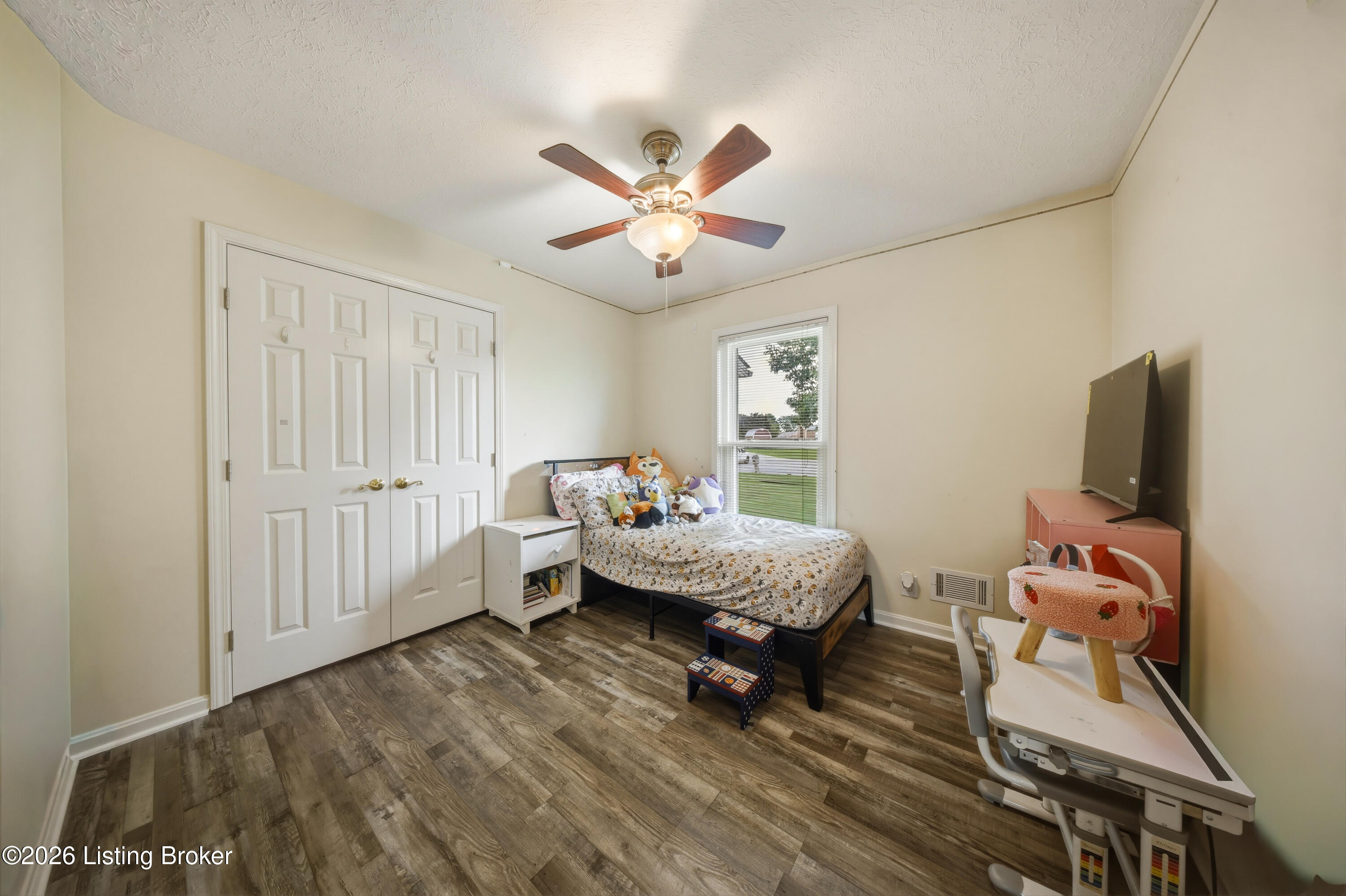 128 Erikas Ct Property Photo 20