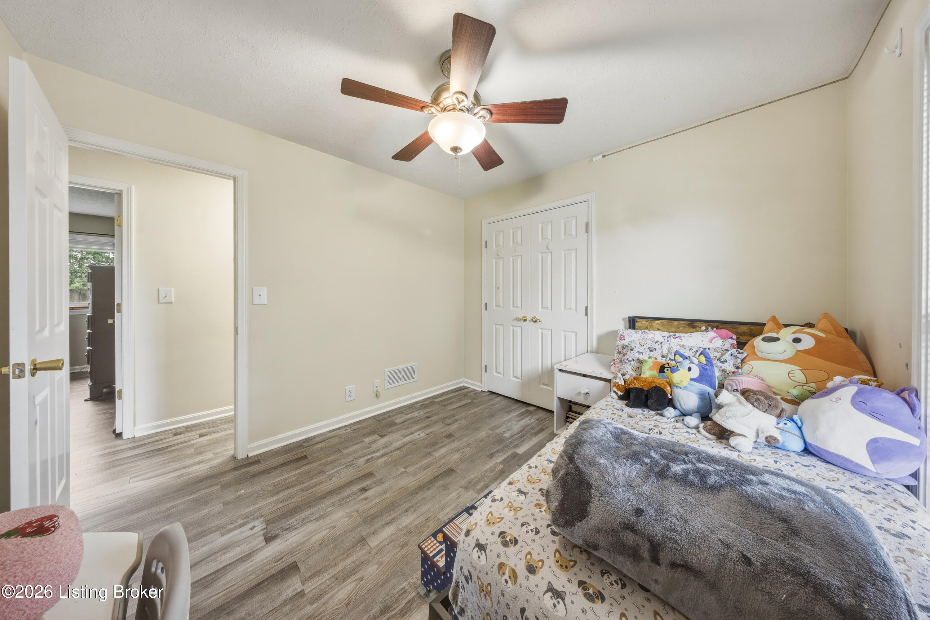 128 Erikas Ct Property Photo 21