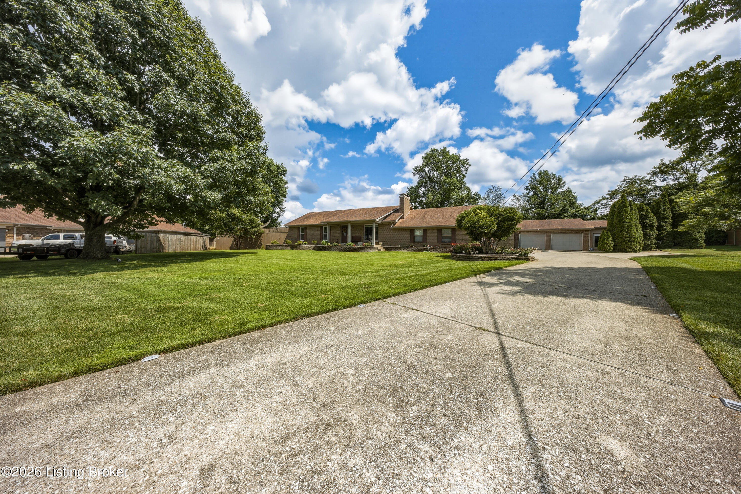 128 Erikas Ct Property Photo 44
