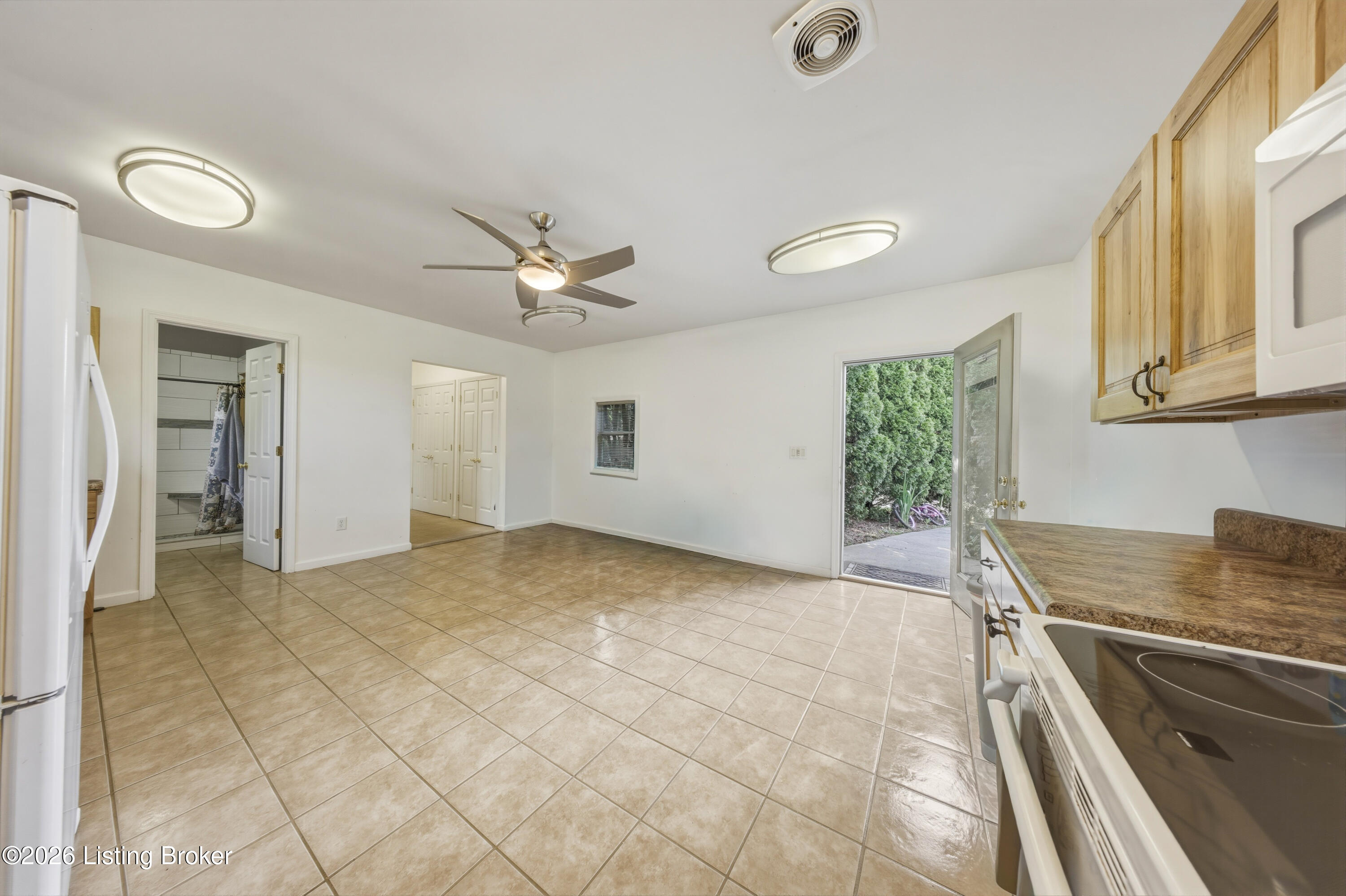 128 Erikas Ct Property Photo 52