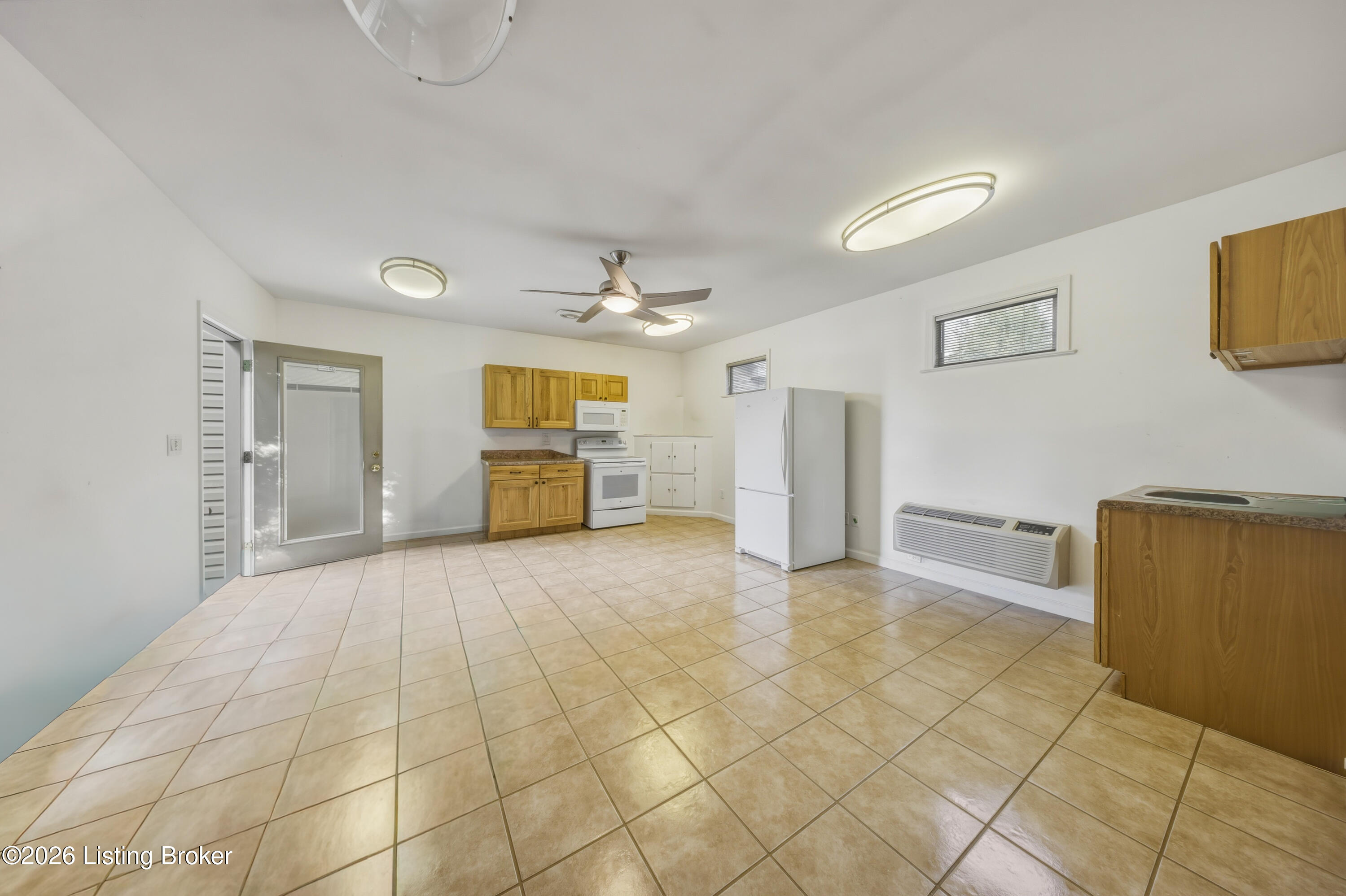 128 Erikas Ct Property Photo 55