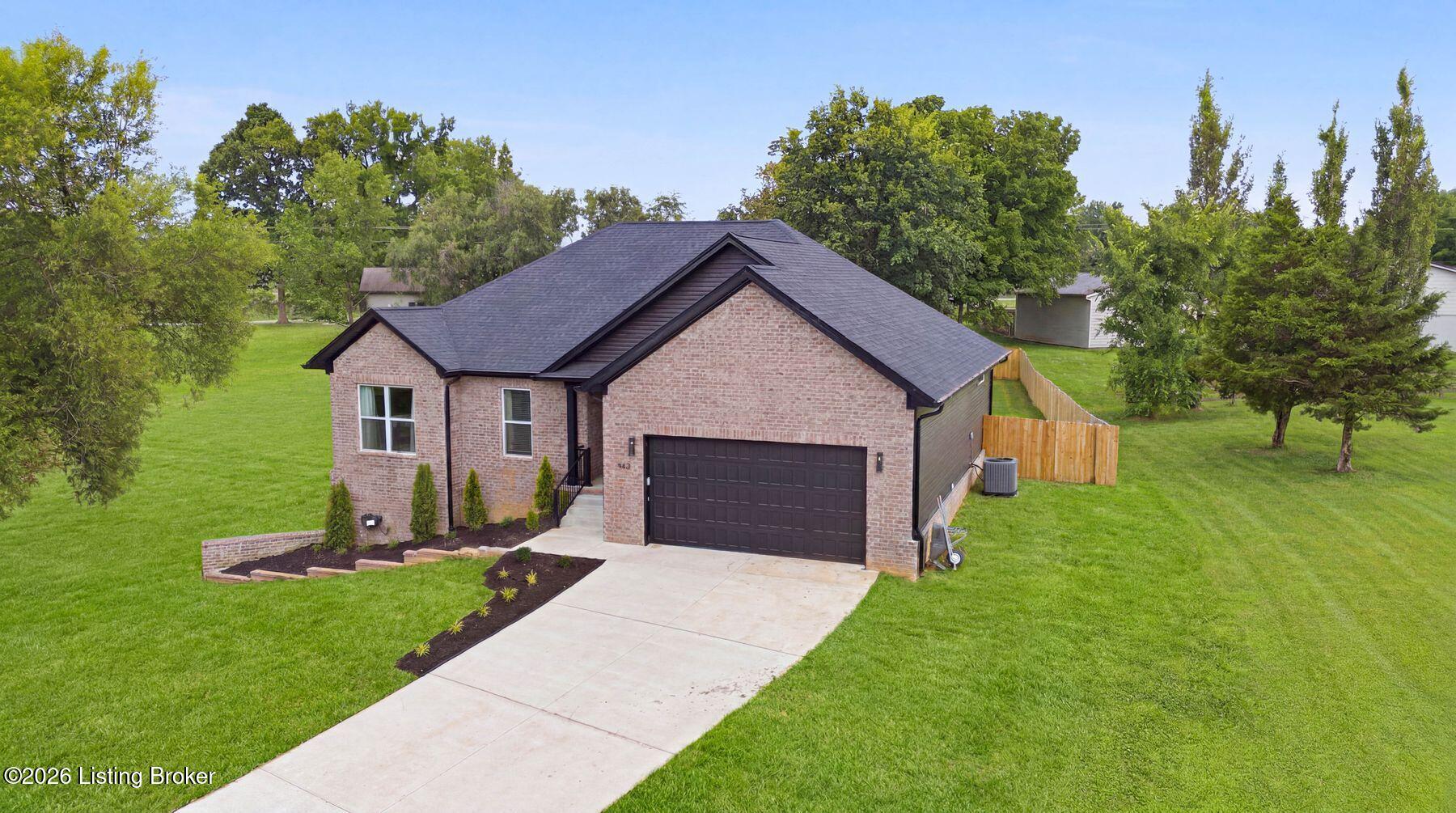 164 Country Trace Dr Property Photo 1