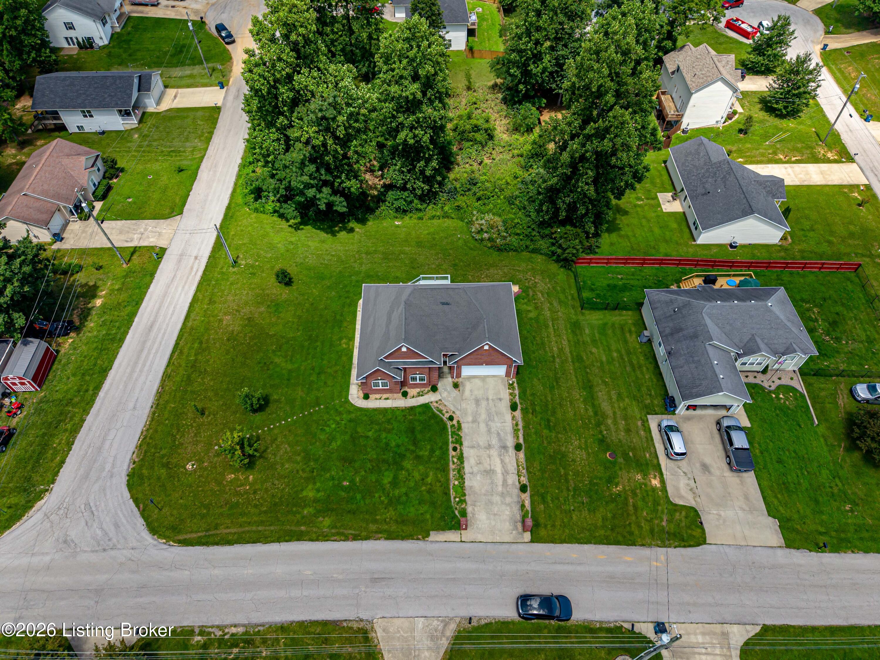 311 School Side Dr Property Photo 12