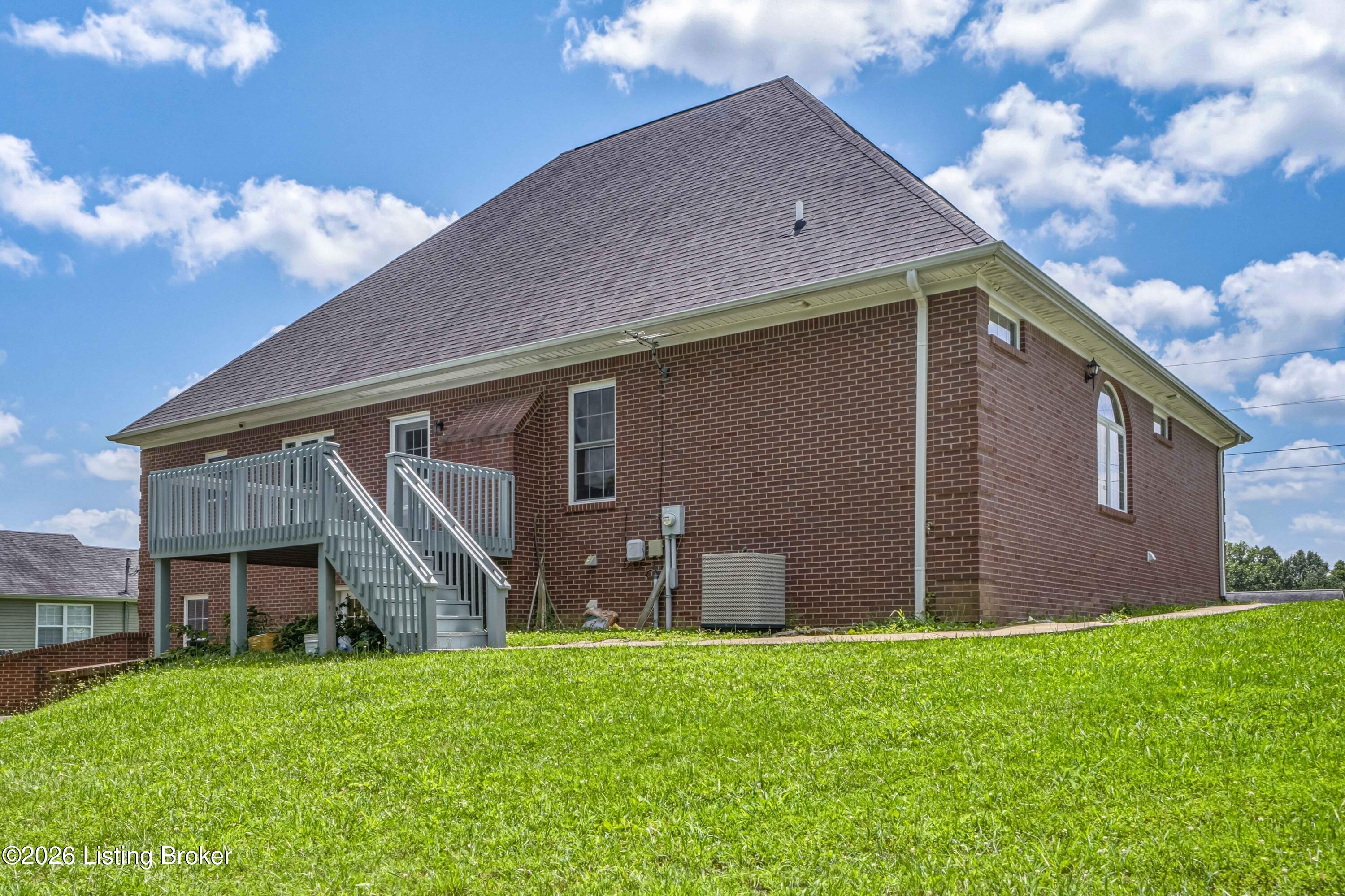 311 School Side Dr Property Photo 19