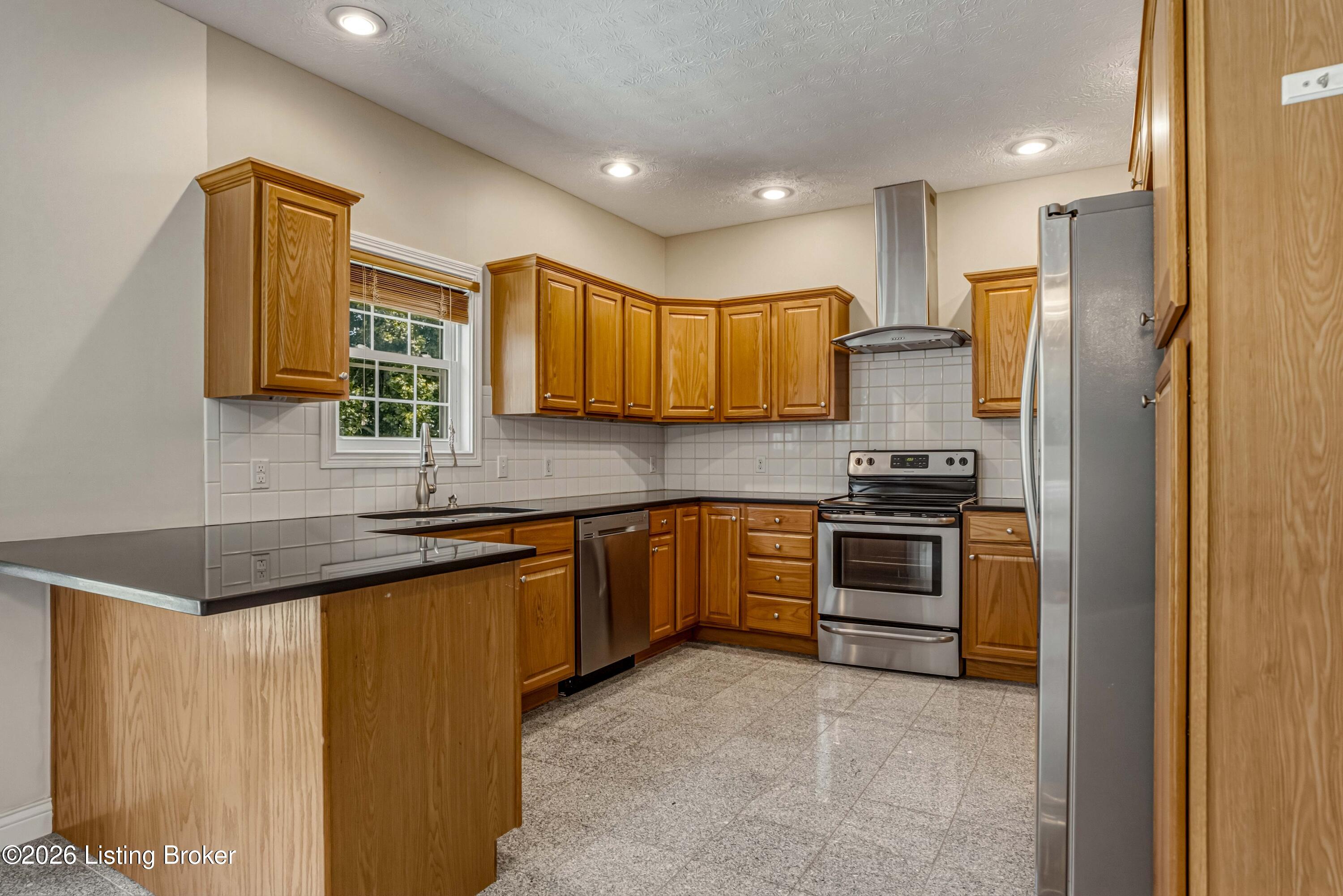 311 School Side Dr Property Photo 22