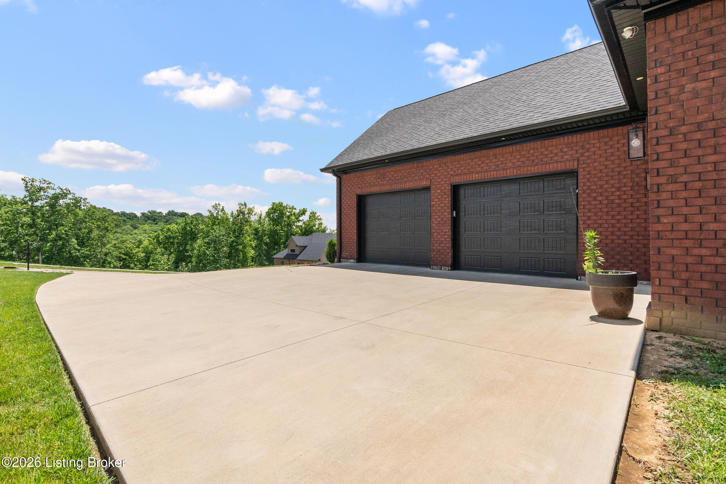 155 Goodlett Kilner Ct Property Photo 6