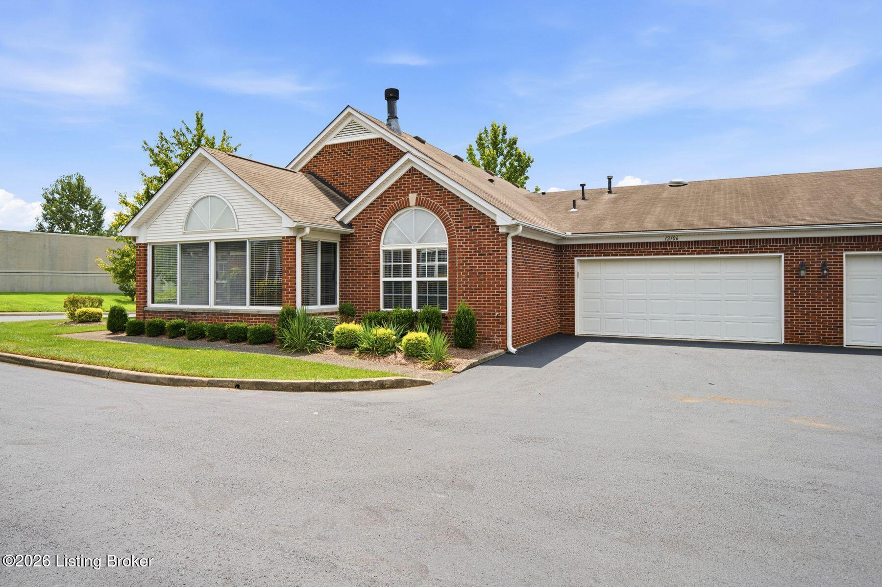 12106 Buck Horn Pl Property Photo 4